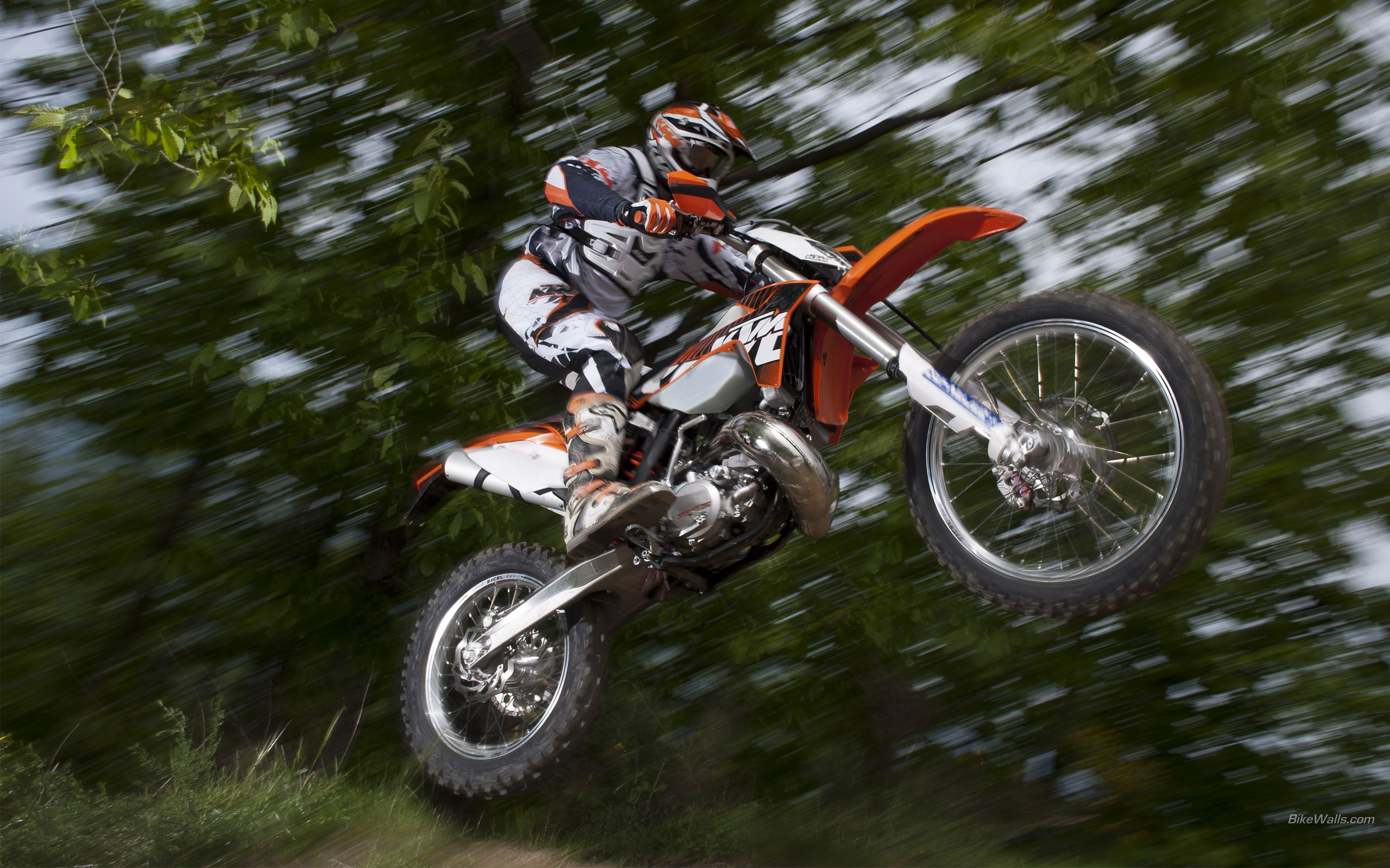 Enduro - HD Wallpaper 