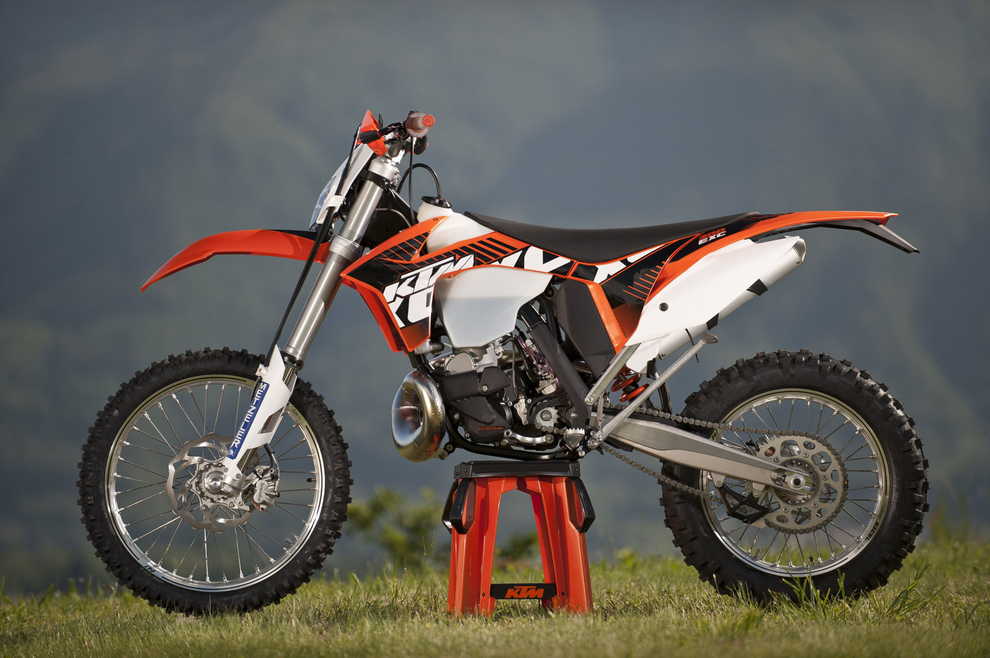 2012 Ktm 300 Exc - Ktm 300 Exc 2011 - HD Wallpaper 