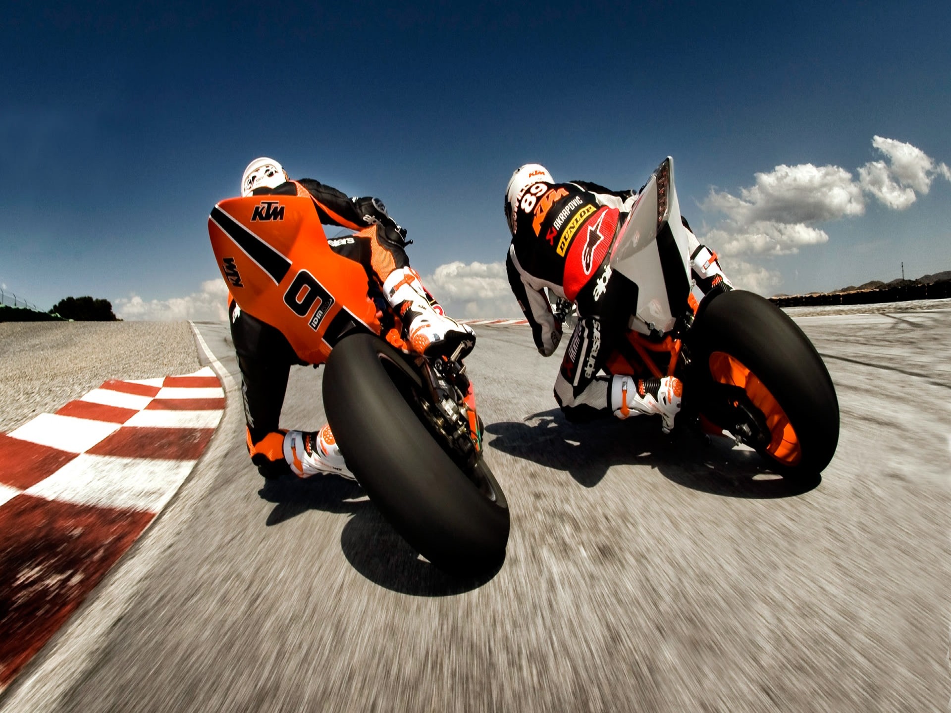 Wallpapers Of Ktm Rc R Hd Bike - Ktm Rc8 2011 - HD Wallpaper 