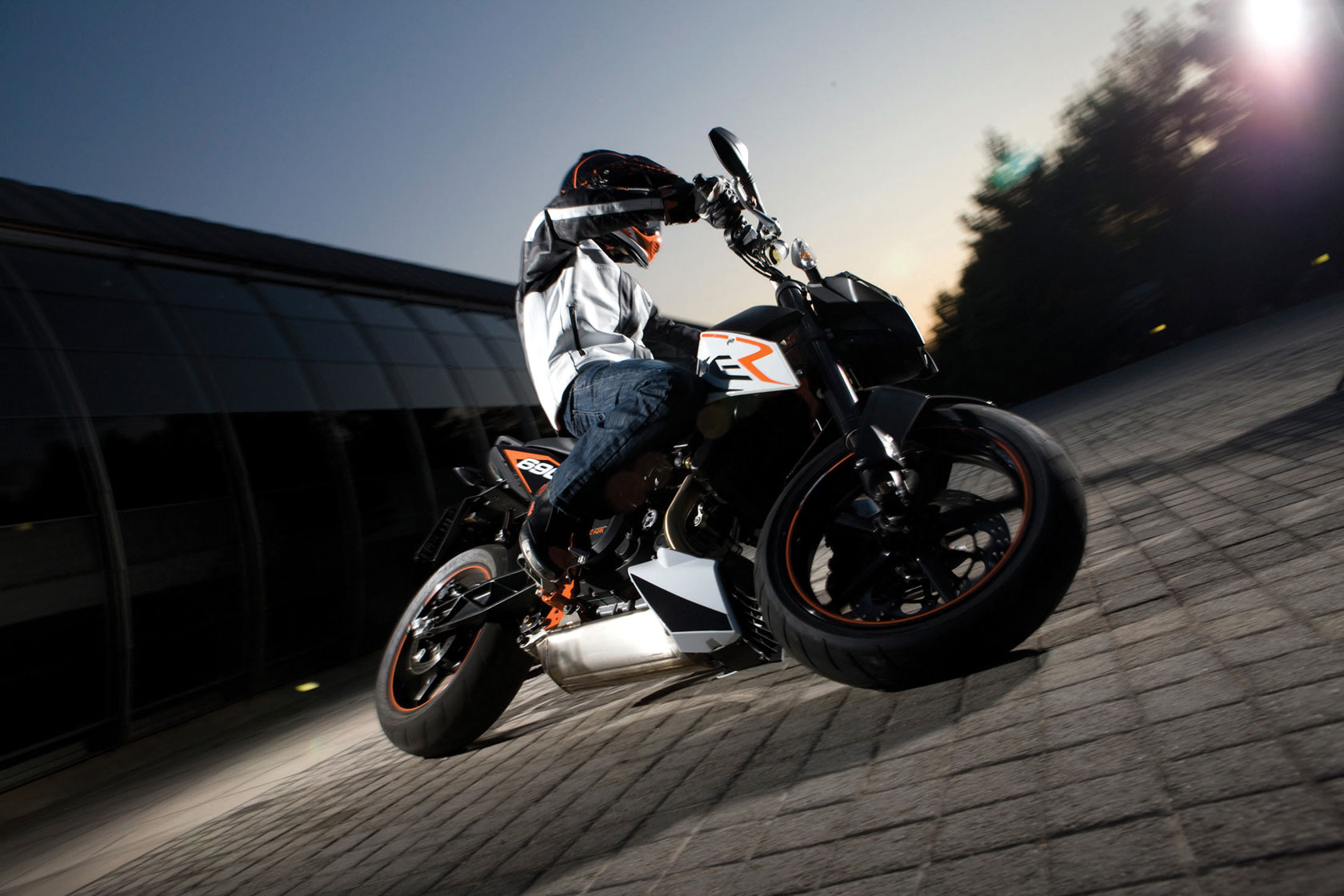 Ktm Duke Hd Wallpapers - Ktm Duke 690 Hd - HD Wallpaper 