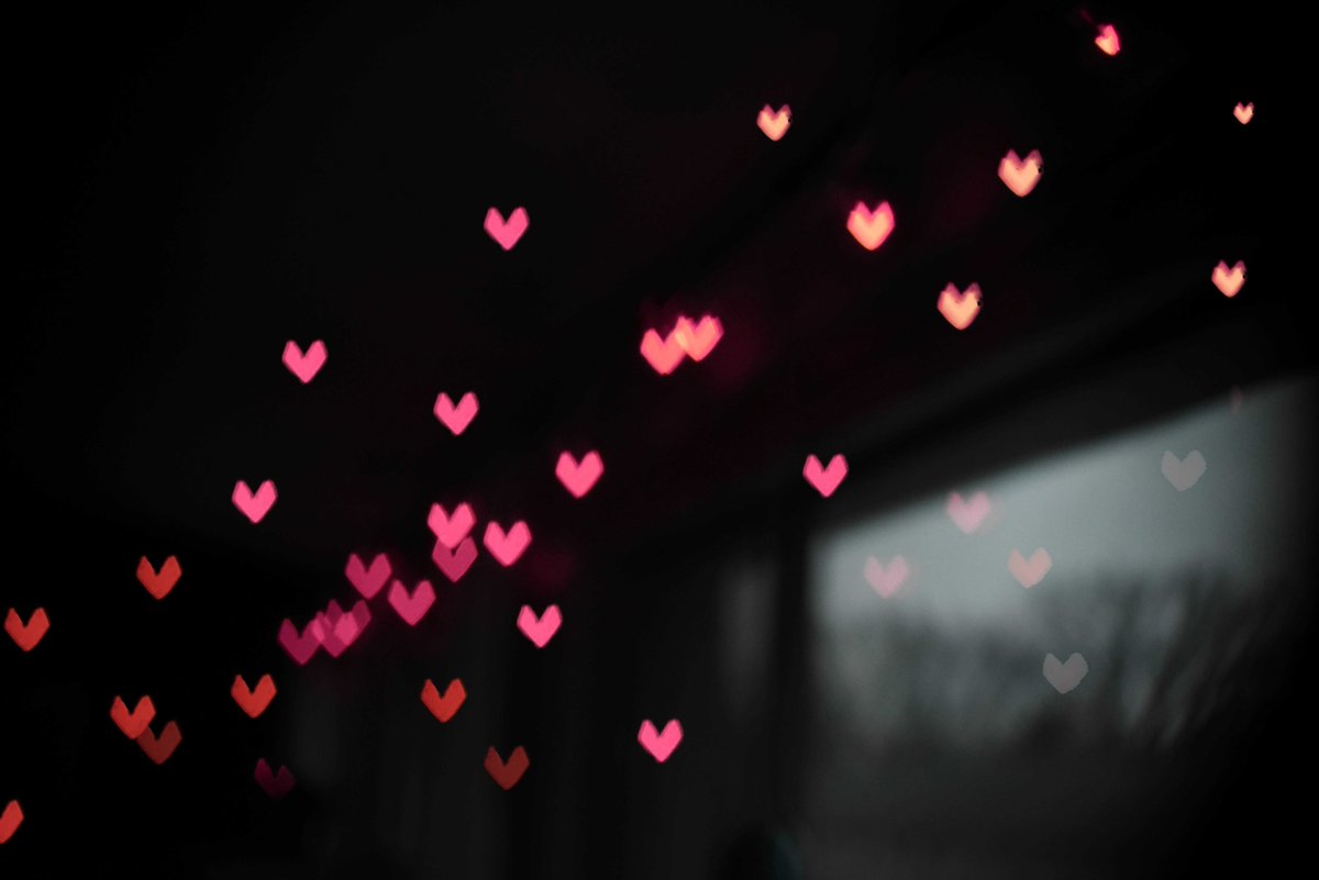 Heart Bokeh - HD Wallpaper 