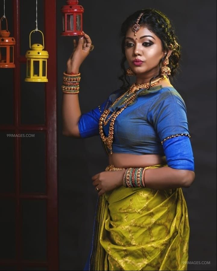 Riythvika Latest Hot Photoshoot Photos / Wallpapers - Riythvika Photoshoot - HD Wallpaper 