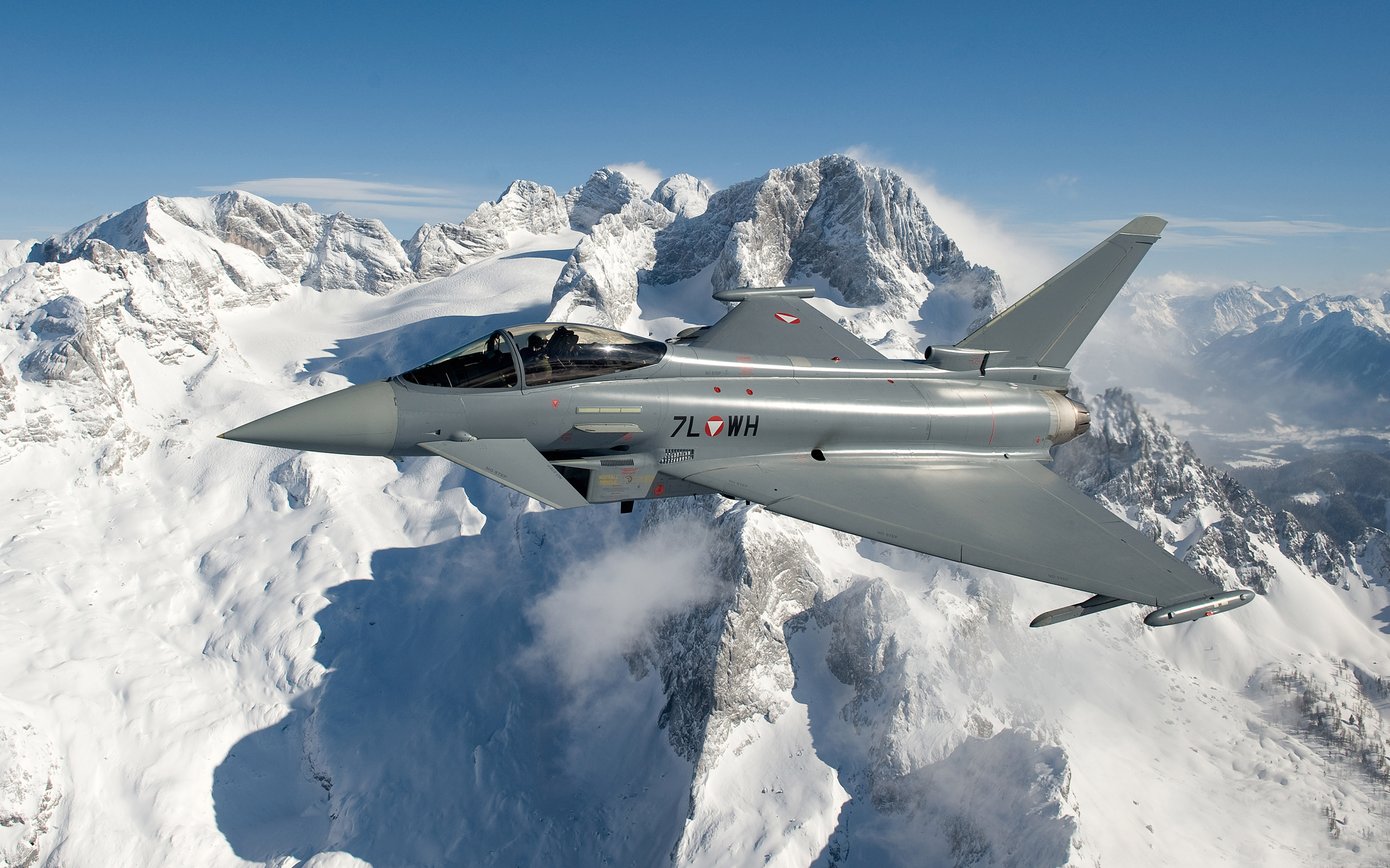 Eurofighter Typhoon 5k Wallpaper - Eurofighter Typhoon - HD Wallpaper 