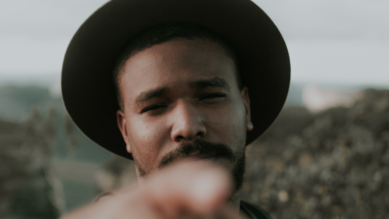 Man, Hat, Fashion, Hand, Model, Beard - Hipster Hat - HD Wallpaper 