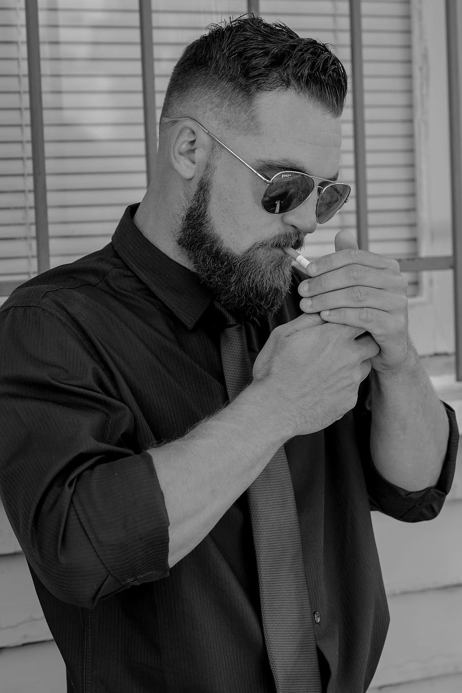 Beard, Facial Hair, One Person, Males, Real People, - Gentleman - HD Wallpaper 