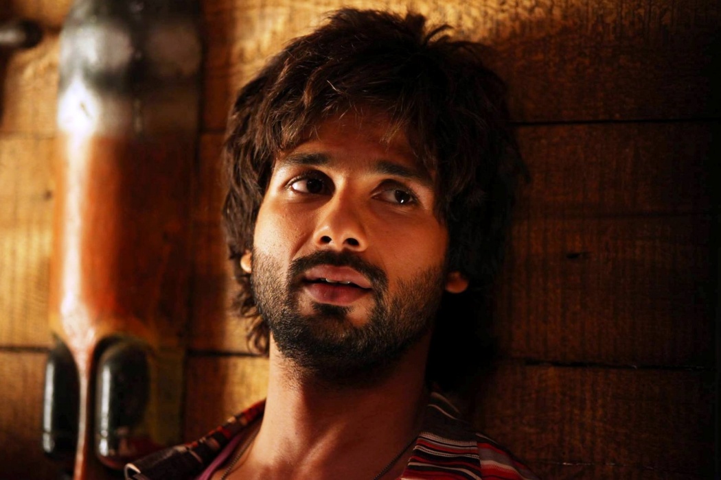 Shahid Kapoor In Beard - Shahid Kapoor Shahrukh Khan - HD Wallpaper 