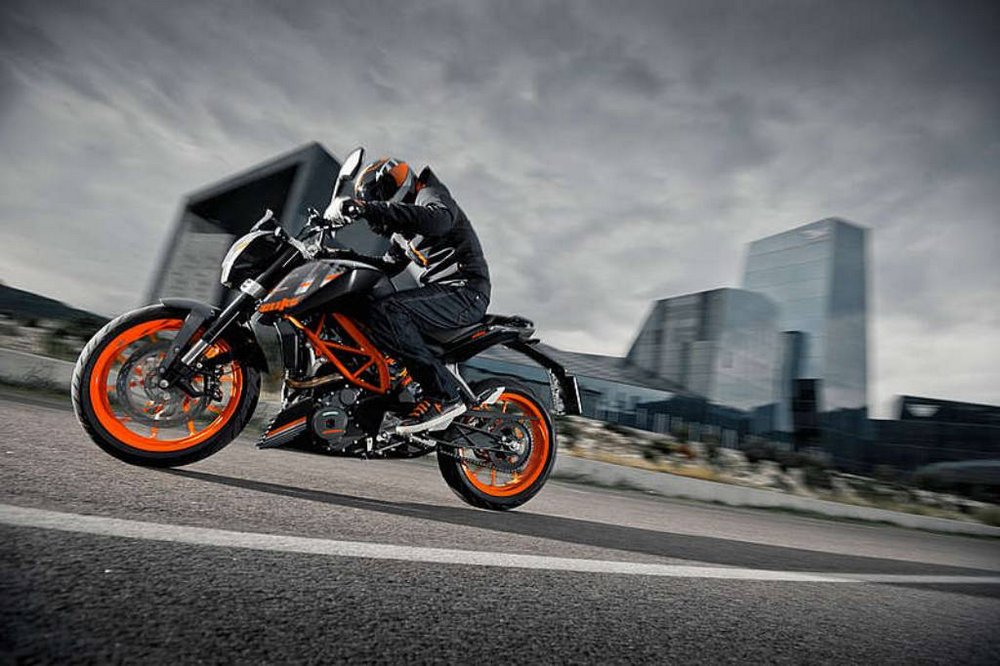2014 Ktm Duke 390 All Black Side - 1000x666 Wallpaper 2014 Ktm Duke 390 All Black Side - 1000x666 Wallpaper