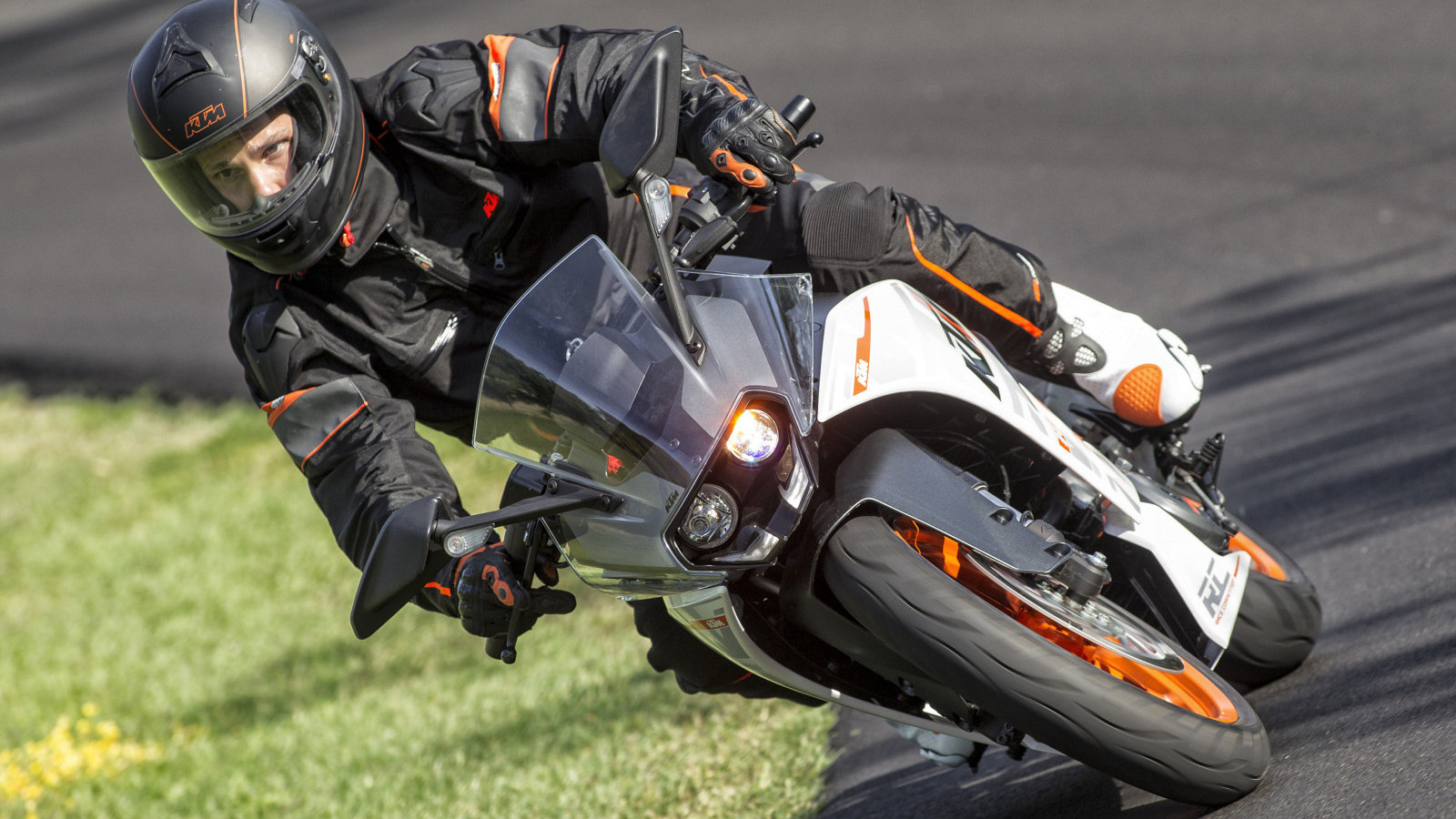 Supermoto - HD Wallpaper 