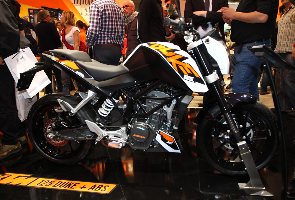 Fp4f1784 - Ktm Duke 2013 125 - HD Wallpaper 