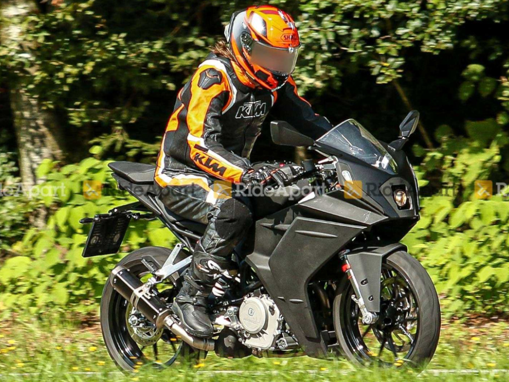 New Ktm Rc 390 Spied On Test - Ktm Rc 390 2020 - HD Wallpaper 