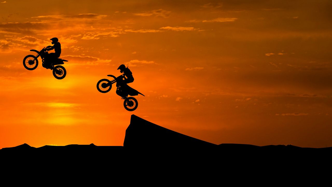 Dirt Bike In Sunset - HD Wallpaper 