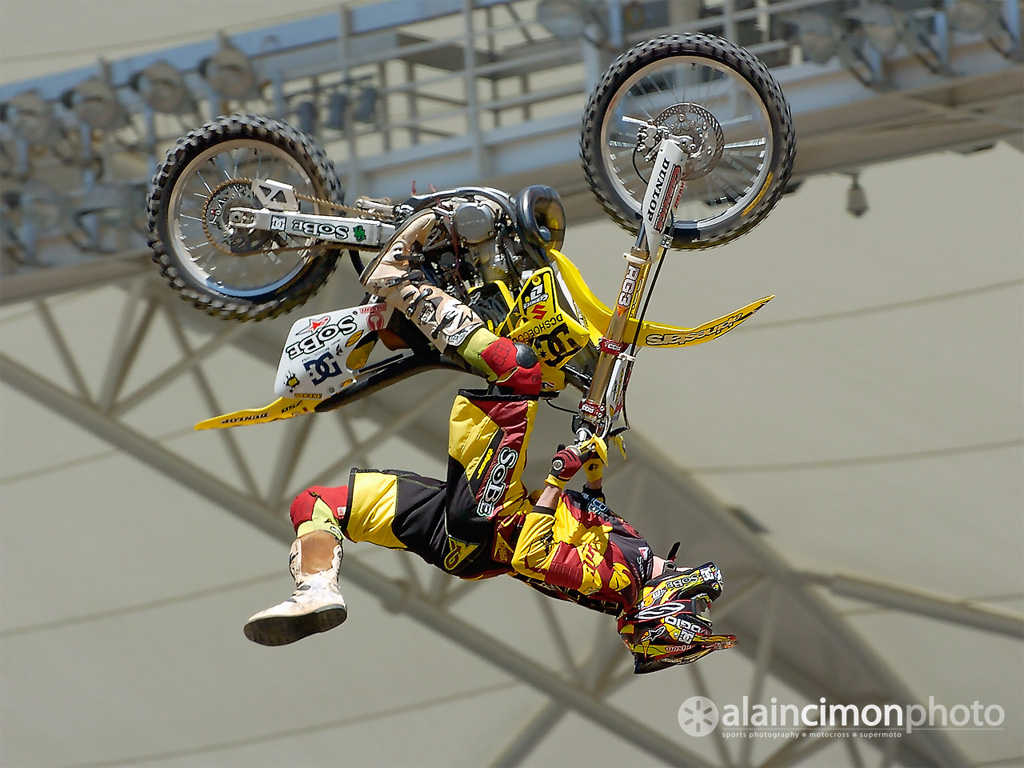 Travis Pastrana Jump 360 Photo Hd Wallpapers - Travis Pastrana Dirt Biking - HD Wallpaper 