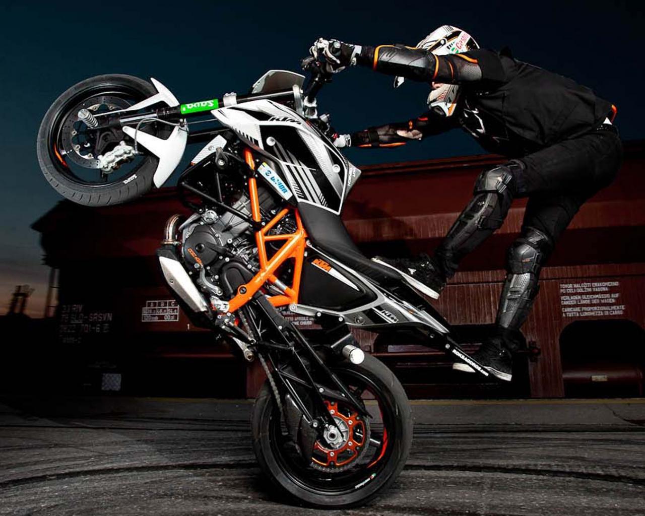 Duke Bike 1080 Bikes - Motorcycle - HD Wallpaper 