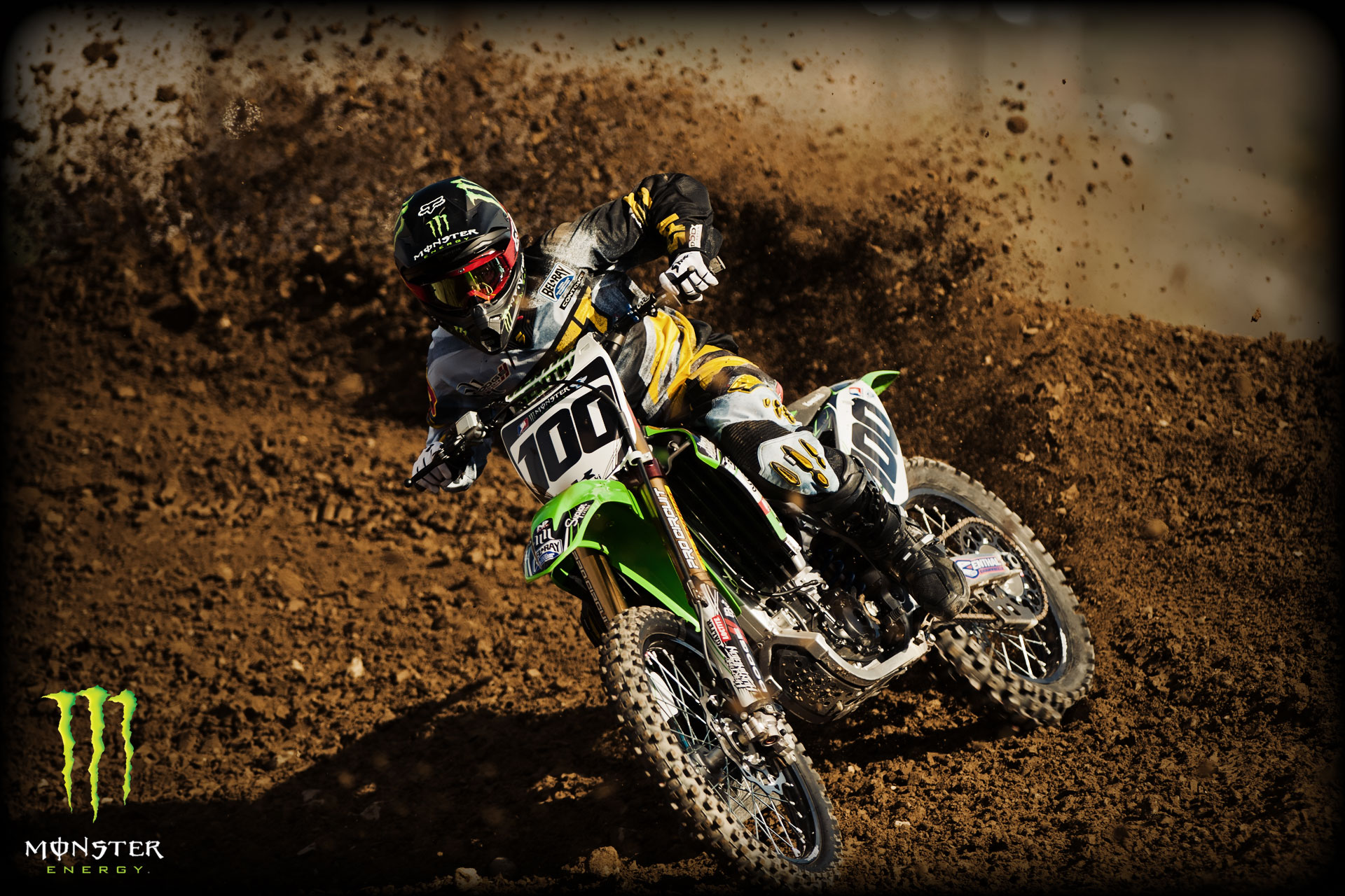 Cool Dirt Bike Backgrounds - HD Wallpaper 