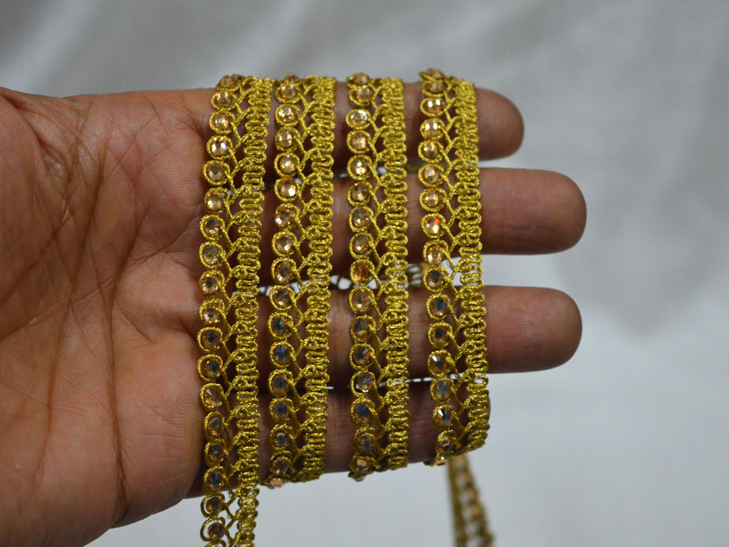 Golden Lace For Dupatta - HD Wallpaper 