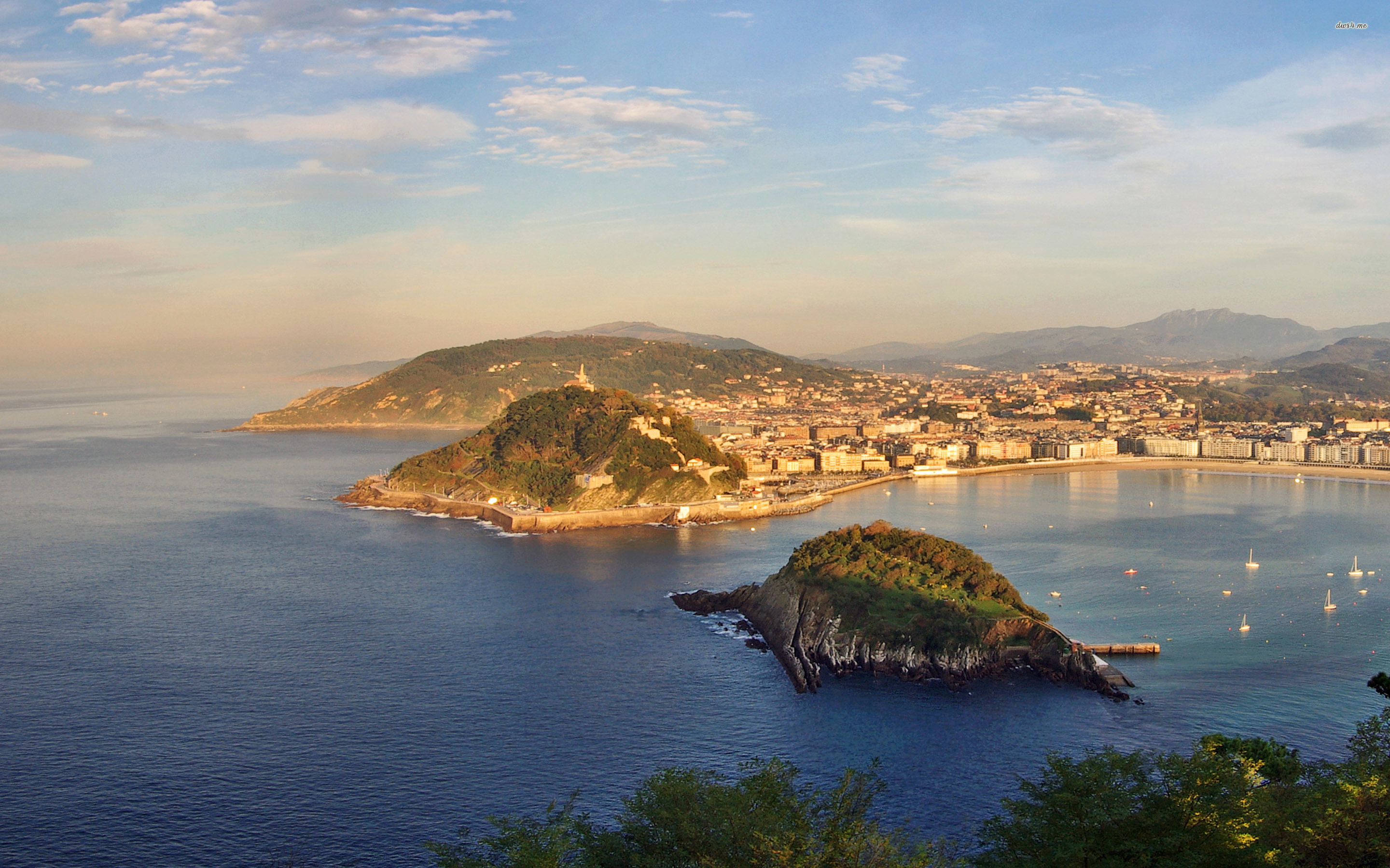 La Concha's Bay - HD Wallpaper 