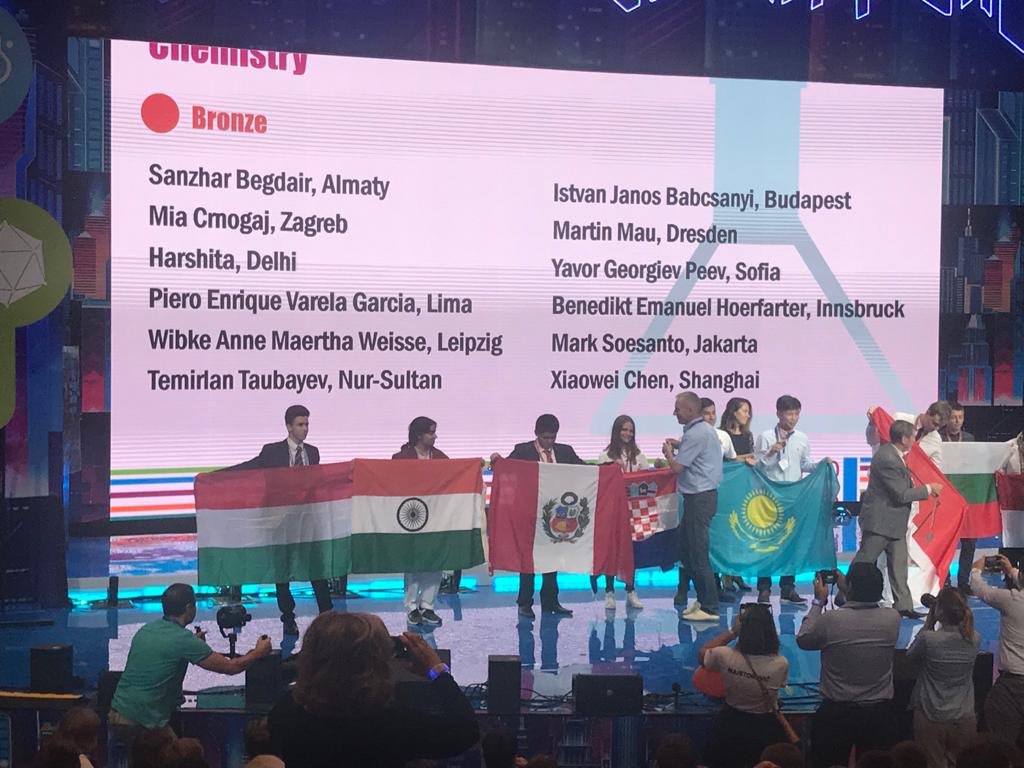 Convention - HD Wallpaper 