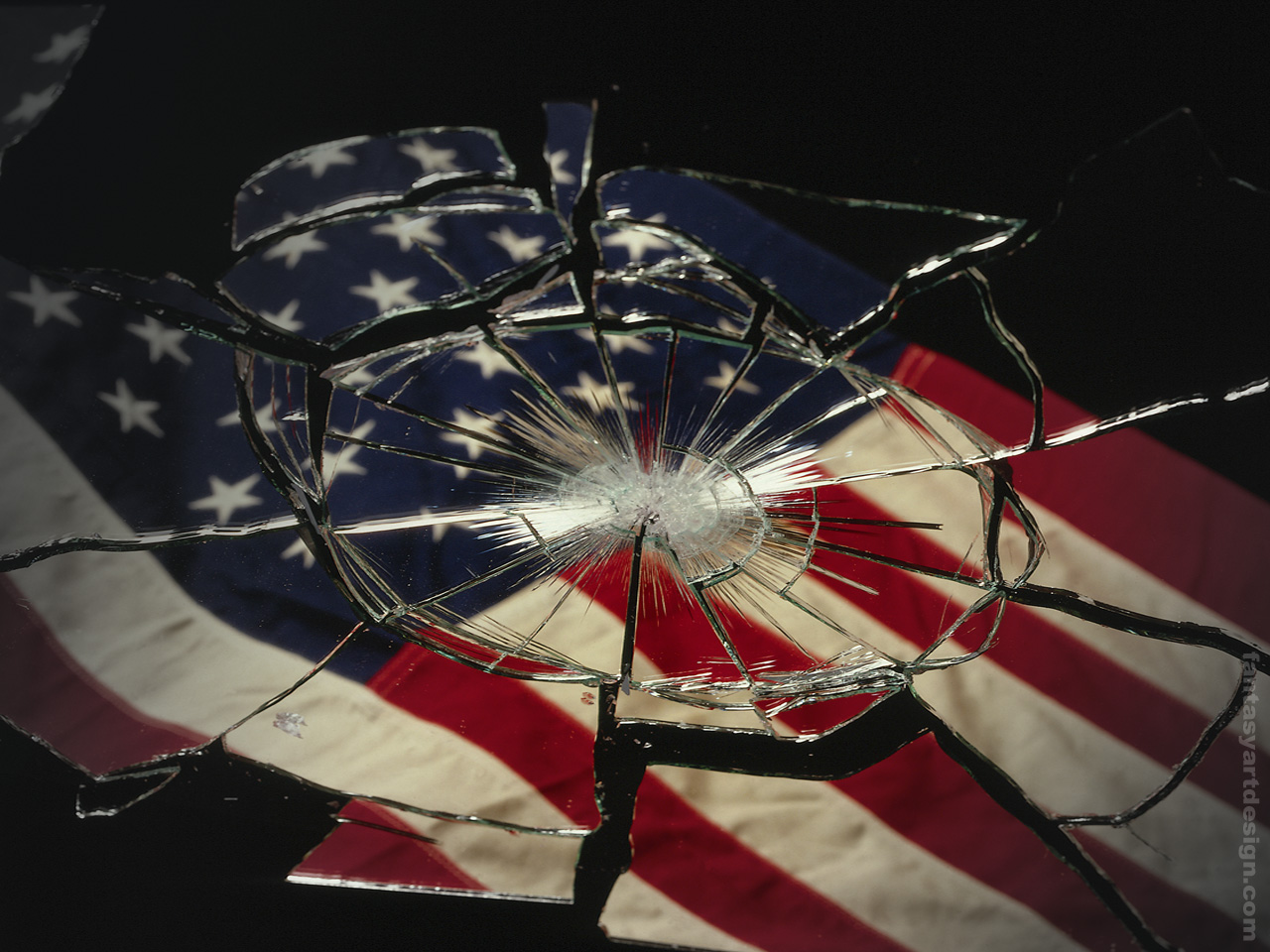 American Flag Broken Glass - HD Wallpaper 