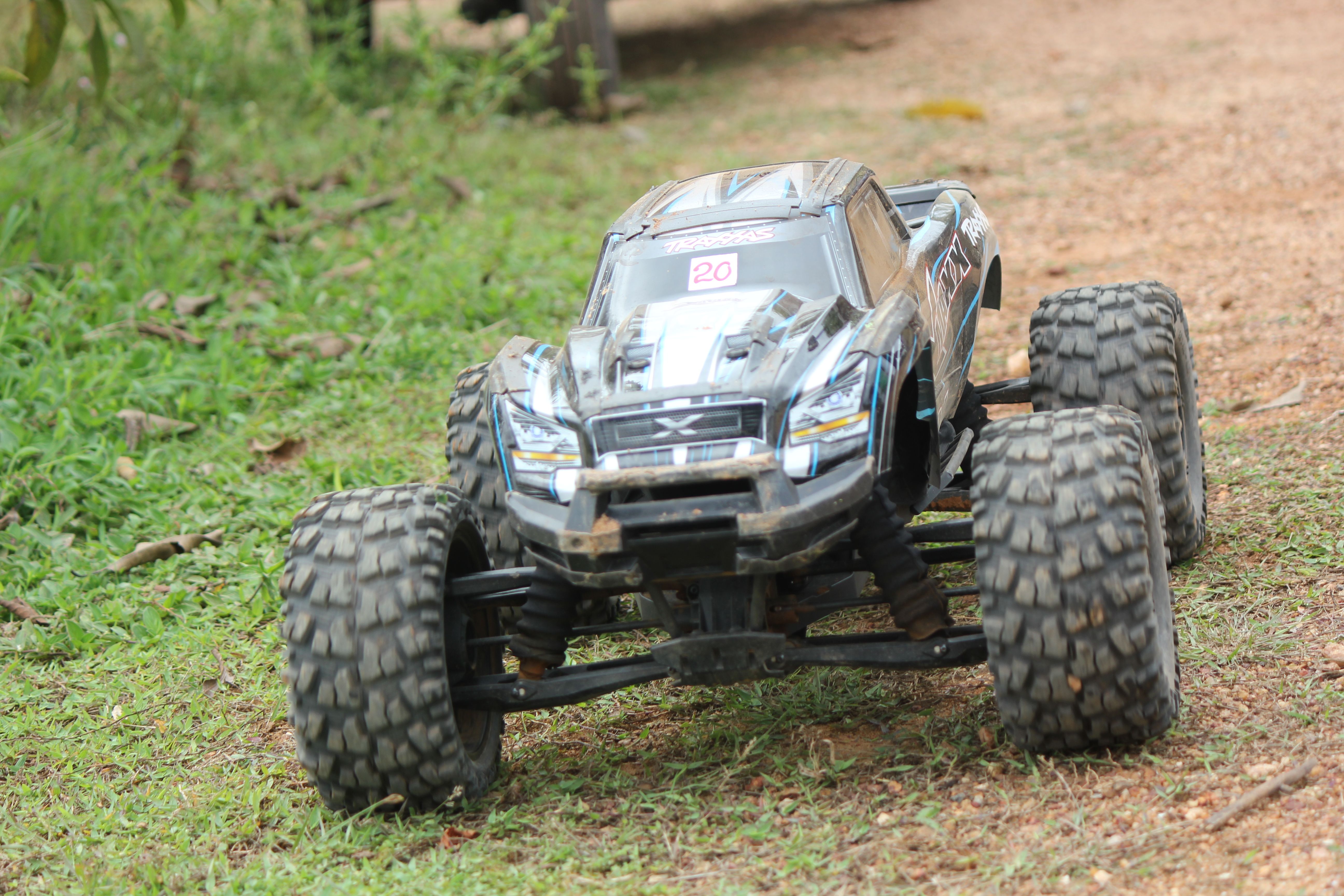 Monster Truck - HD Wallpaper 