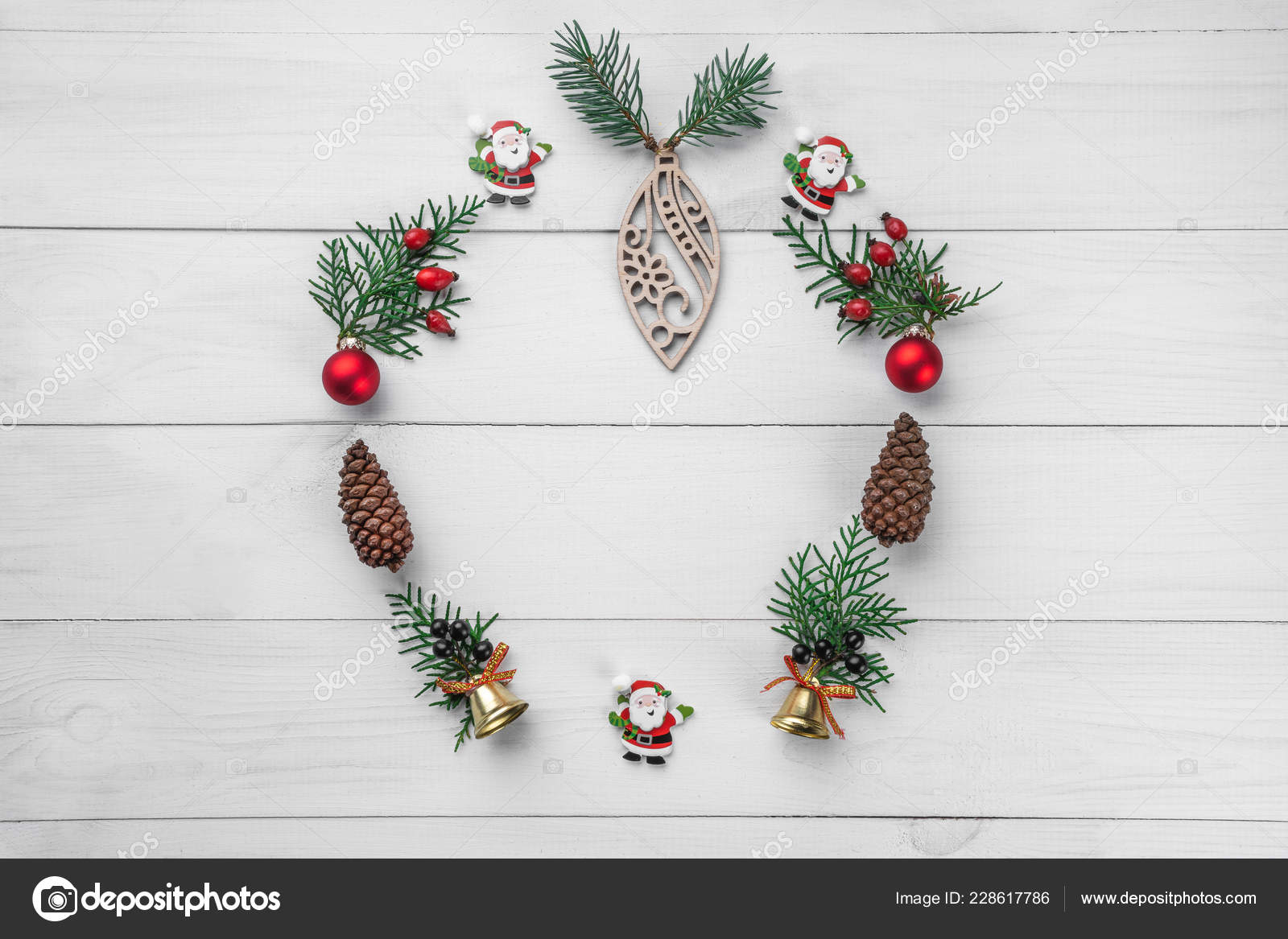 Christmas Round Frame - HD Wallpaper 