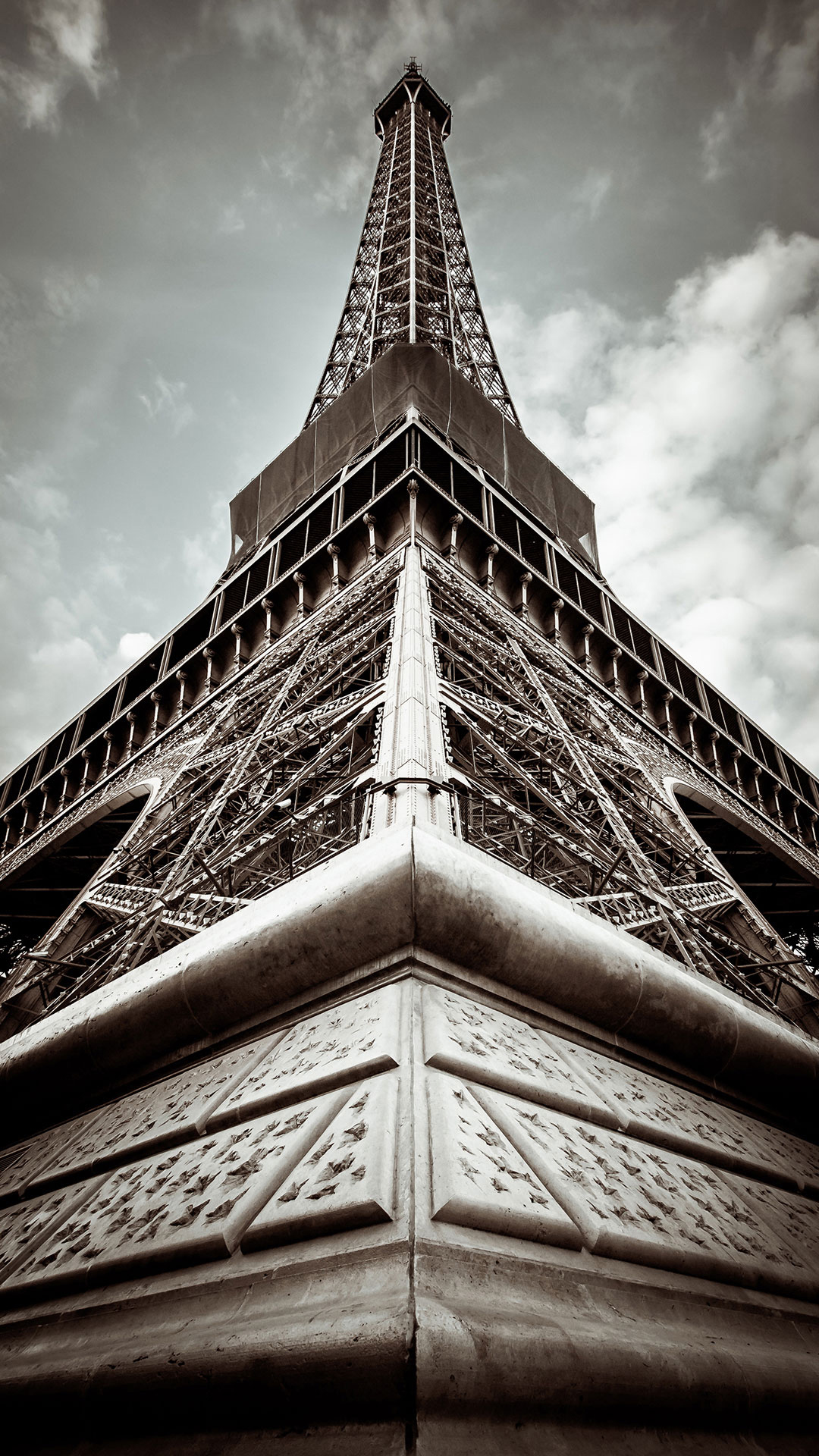 Eiffel Tower - HD Wallpaper 