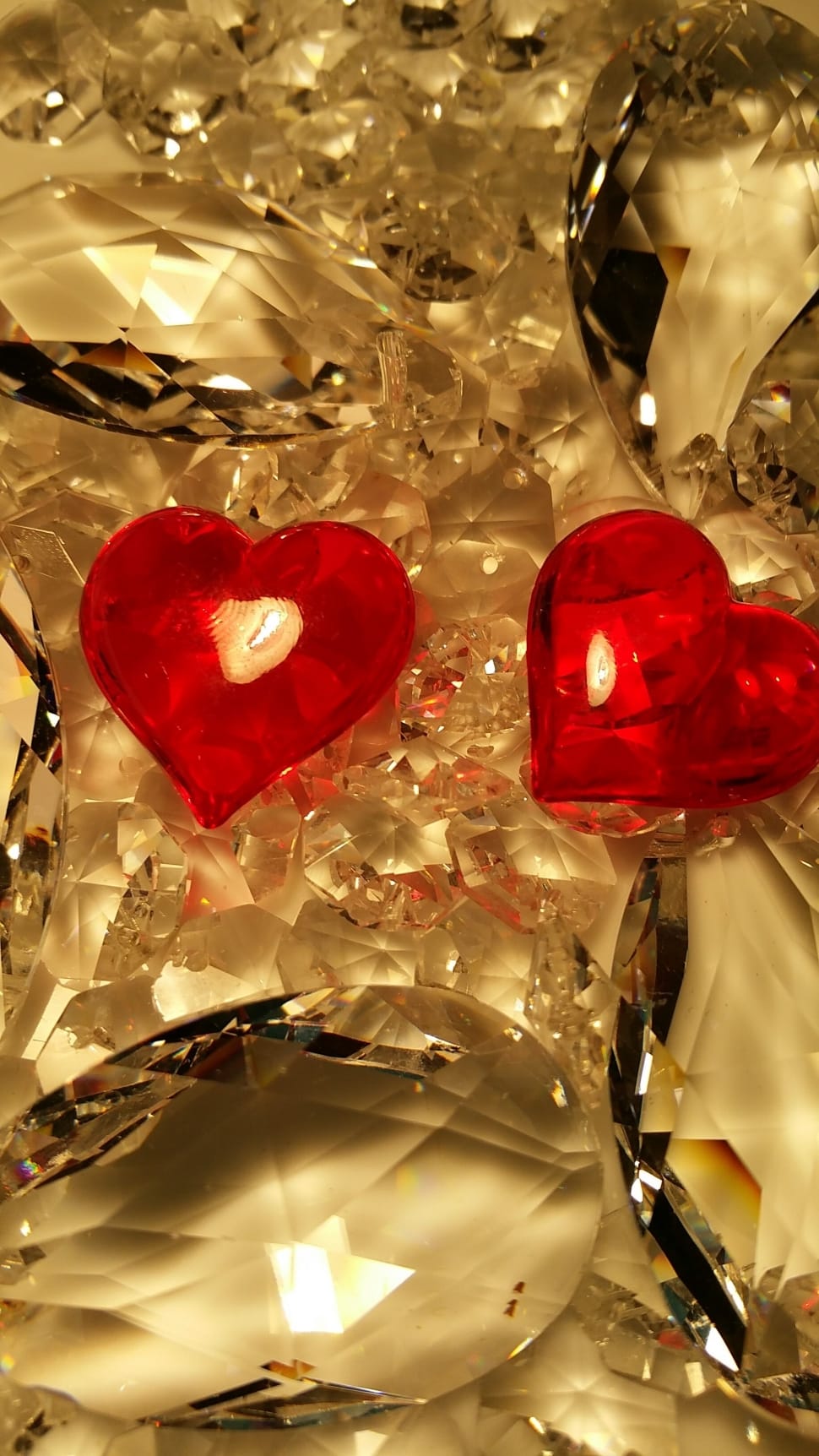 Ruby Heart And Diamond Accessories Preview - Diamond Red Crystal Heart - HD Wallpaper 