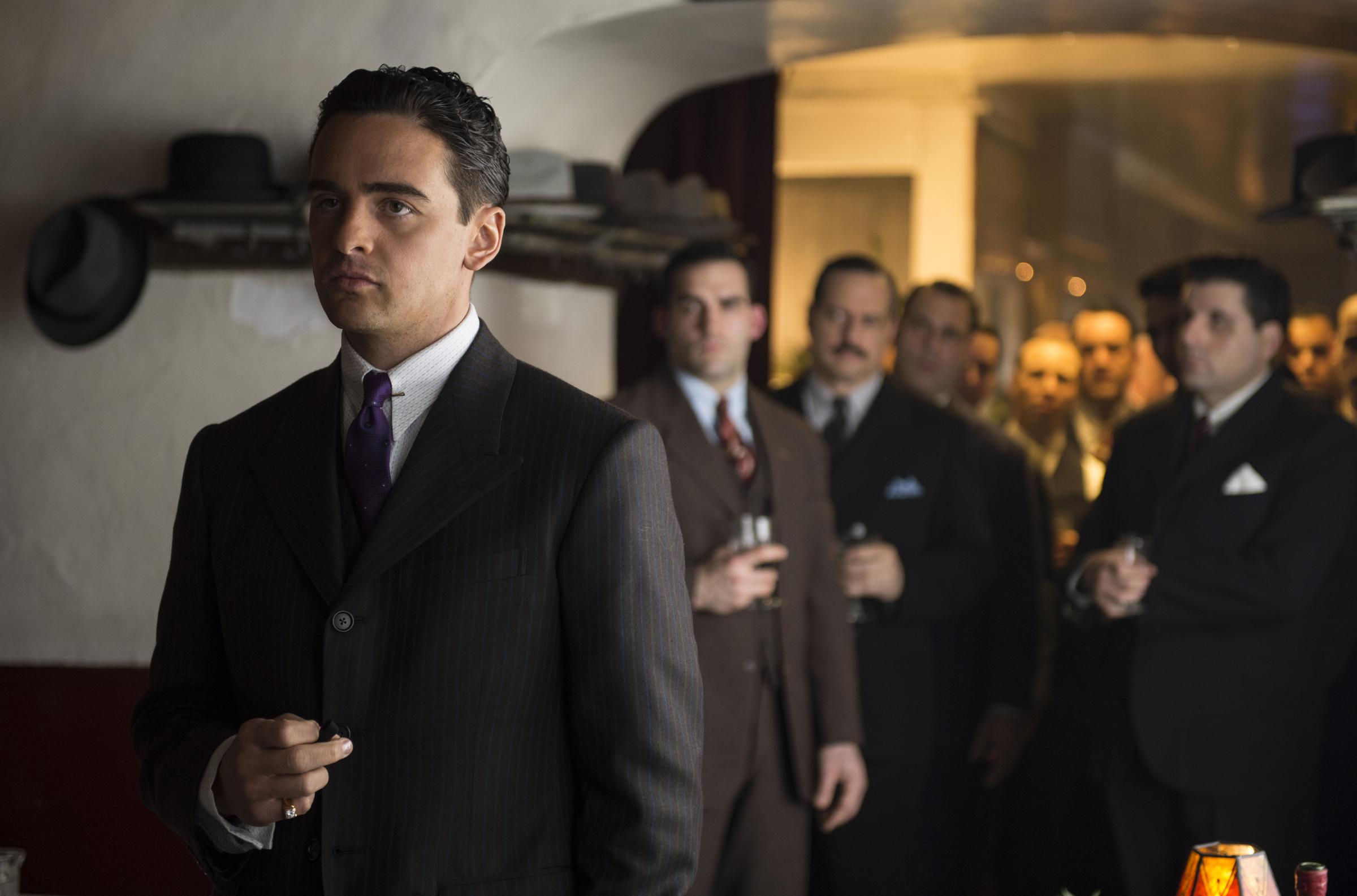 Boardwalk Empire Vincent Piazza - 2400x1586 Wallpaper - teahub.io