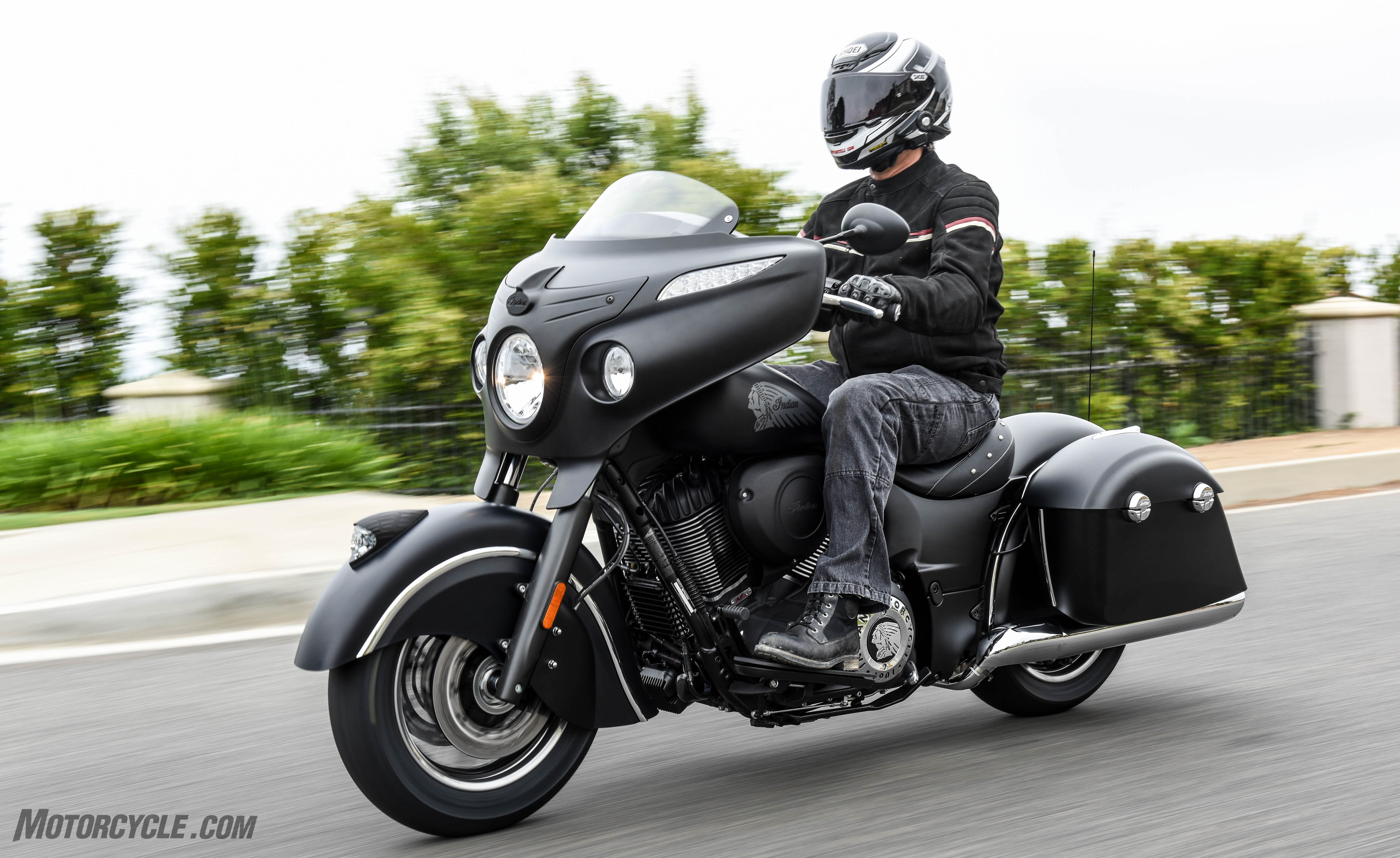 Indian Chieftain Dark Horse Hd Wallpapers, Desktop - Indian Chieftain Black Horse - HD Wallpaper 