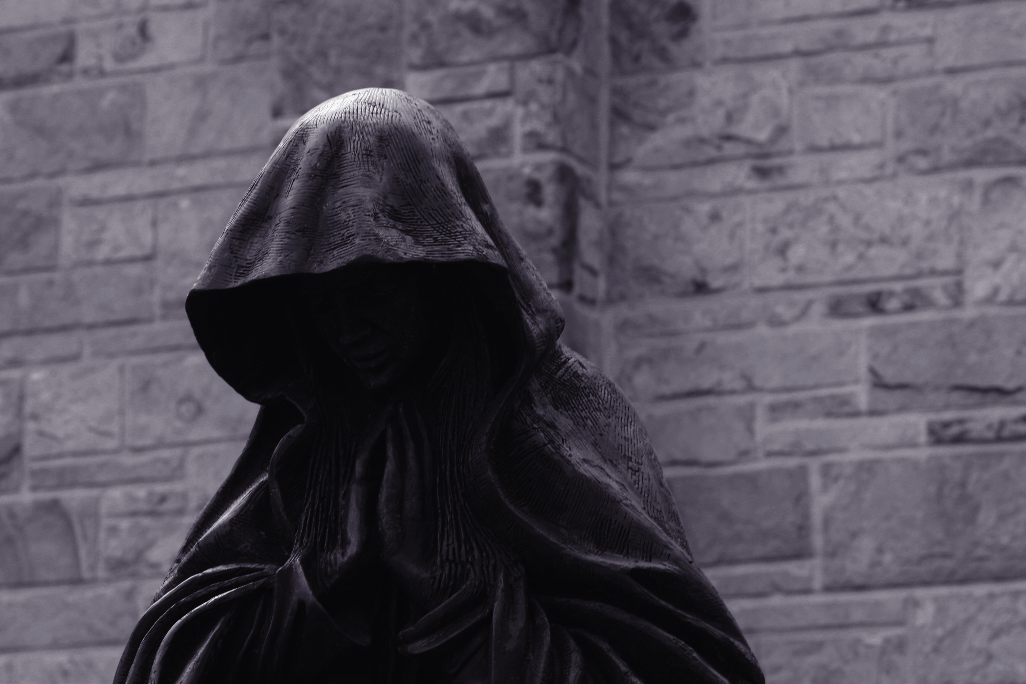 Wallpaper Sculpture, Hood, Mantle, Dark, Angel - Dark Angel Wallpaper Hd - HD Wallpaper 