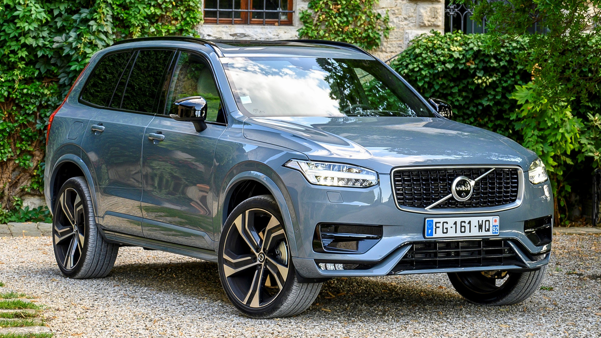 Volvo Xc90 B5 R Design - HD Wallpaper 