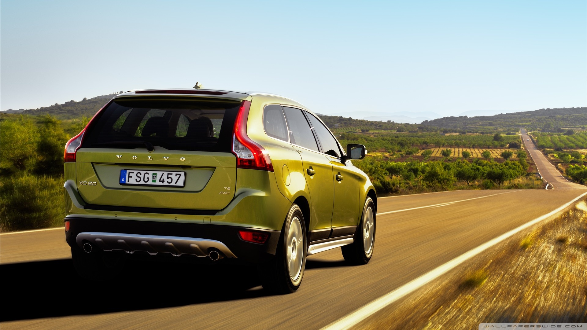 Volvo Xc60 - HD Wallpaper 