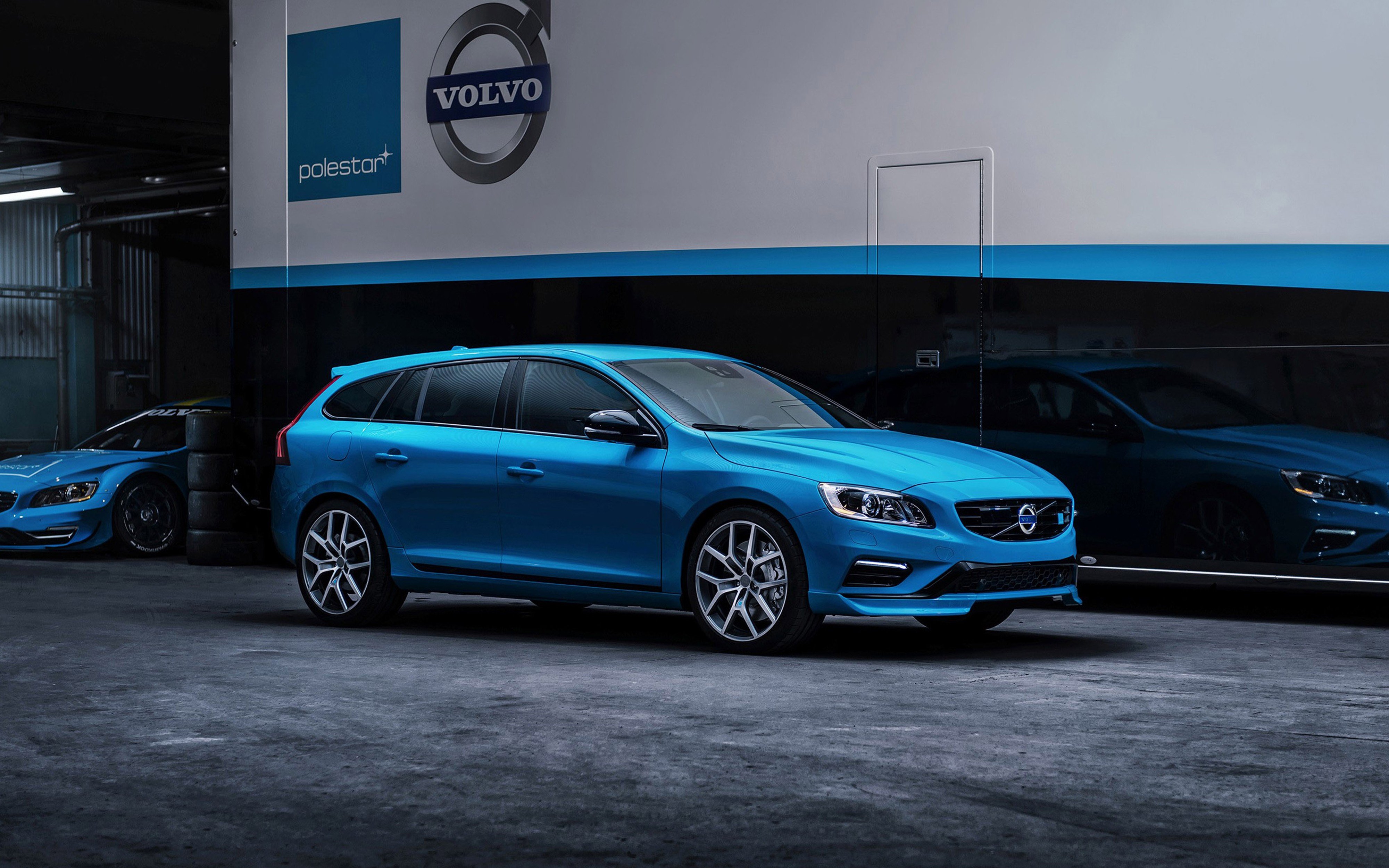 2014 Volvo V60 Polestar Car Vehicle Blue Wallpaper - Volvo V60 Polestar 4k - HD Wallpaper 