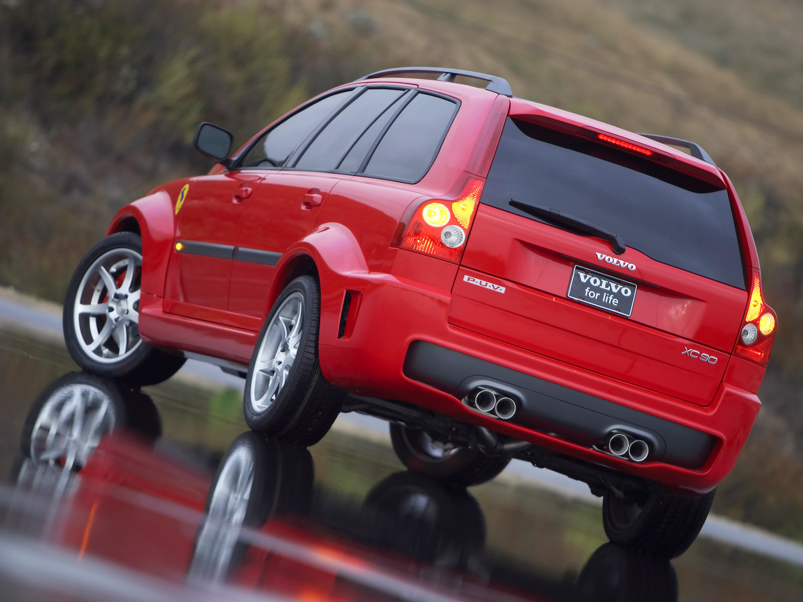 Volvo Xc90 2004 Rear - HD Wallpaper 