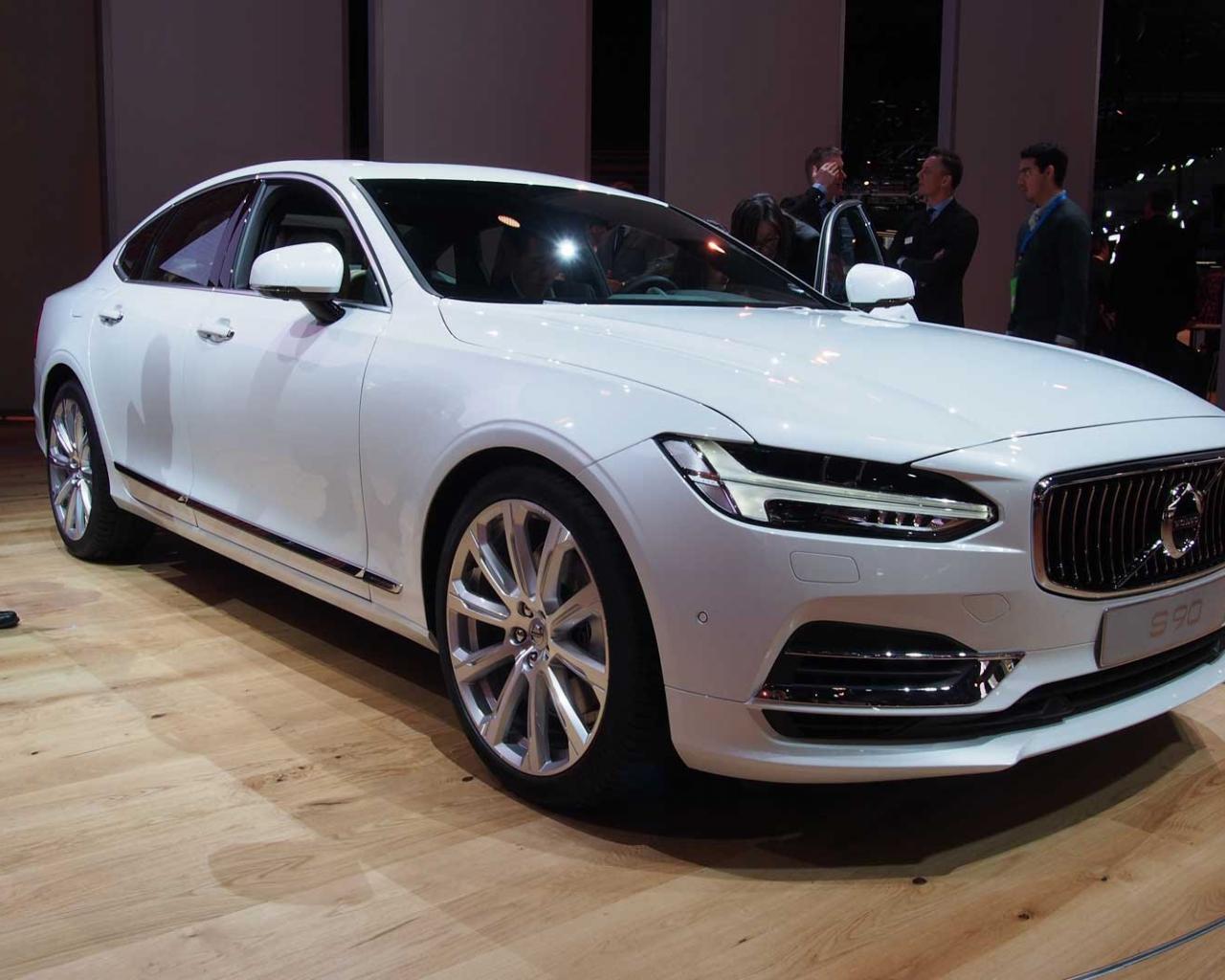 Volvo S90 - HD Wallpaper 