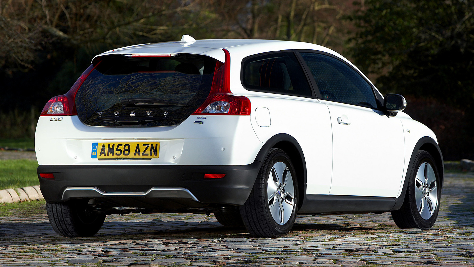 Volvo C30 Drive - HD Wallpaper 