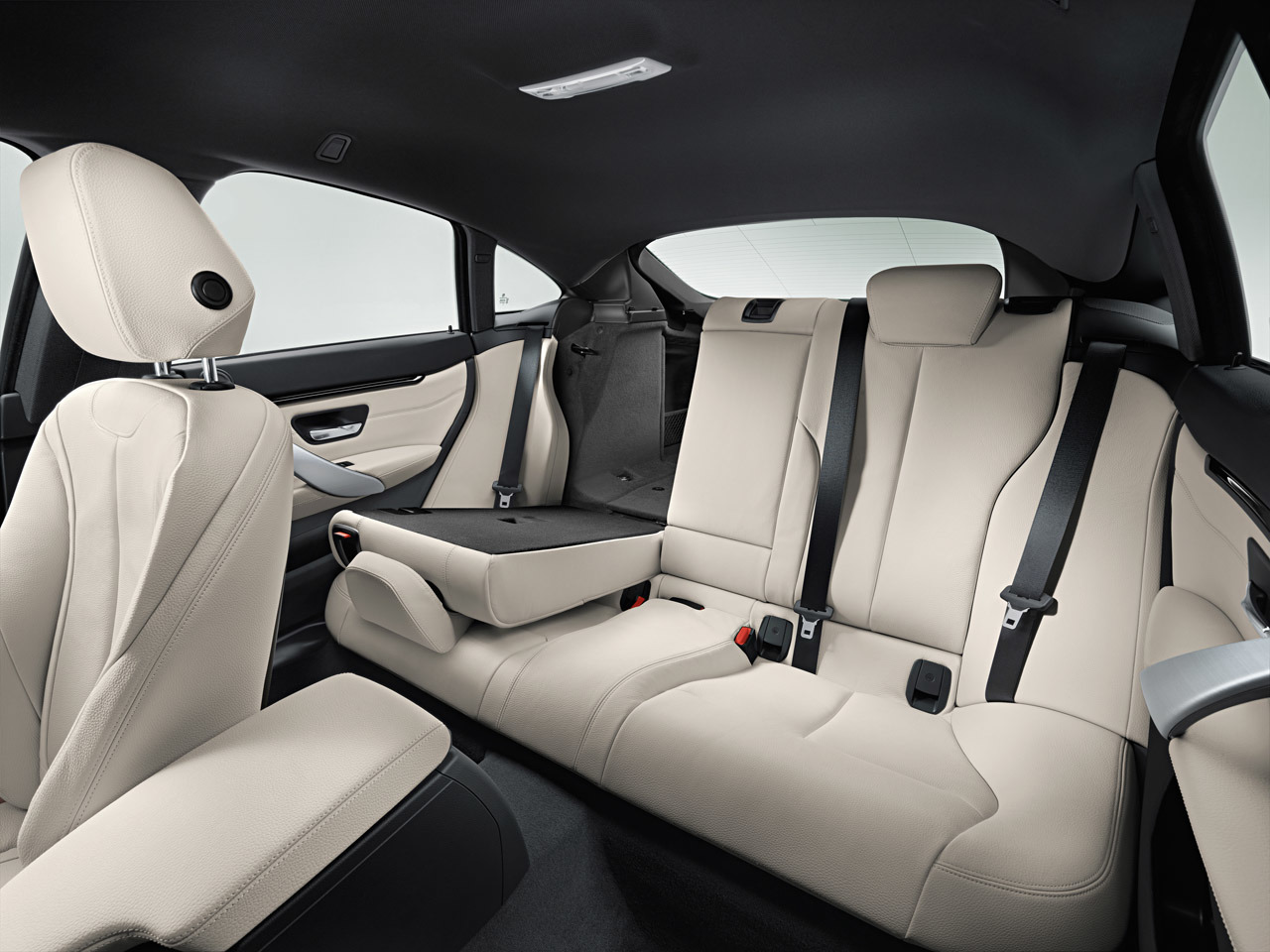 Bmw X4 Back Seat - HD Wallpaper 