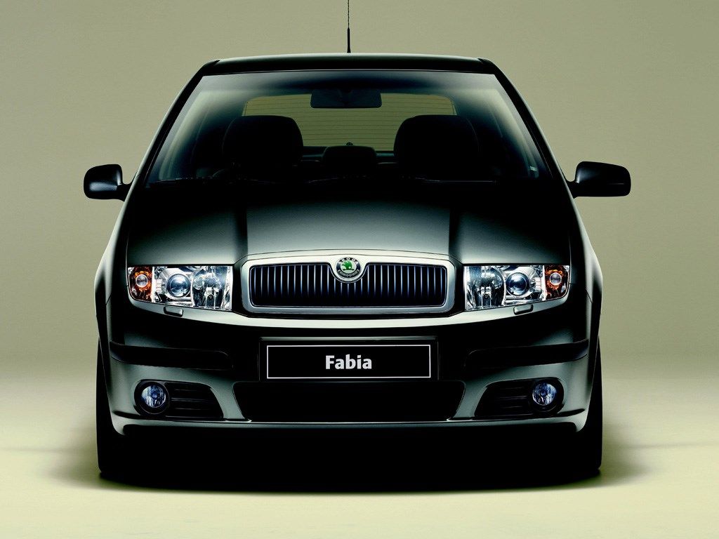 Skoda Fabia - HD Wallpaper 