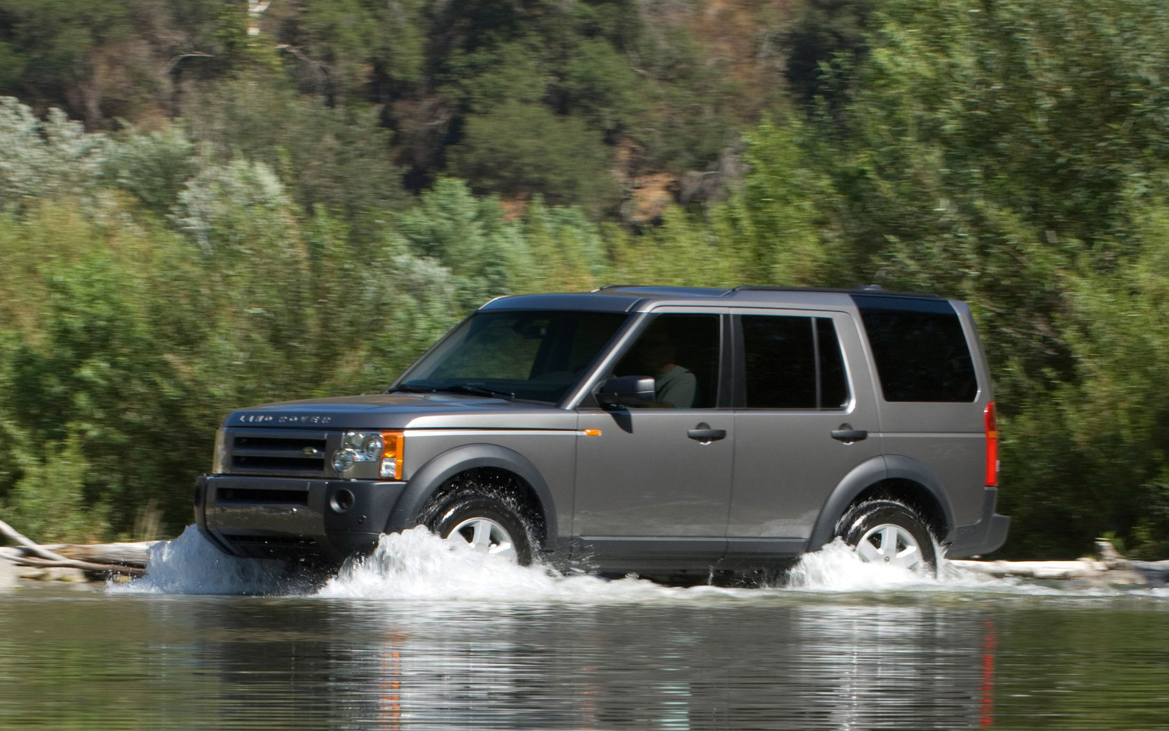 Land Rover Lr3 Desktop Wallpaper - Land Rover Discovery - 1680x1050 Wallpaper Land Rover Lr3 Desktop Wallpaper - Land Rover Discovery - 1680x1050 Wallpaper