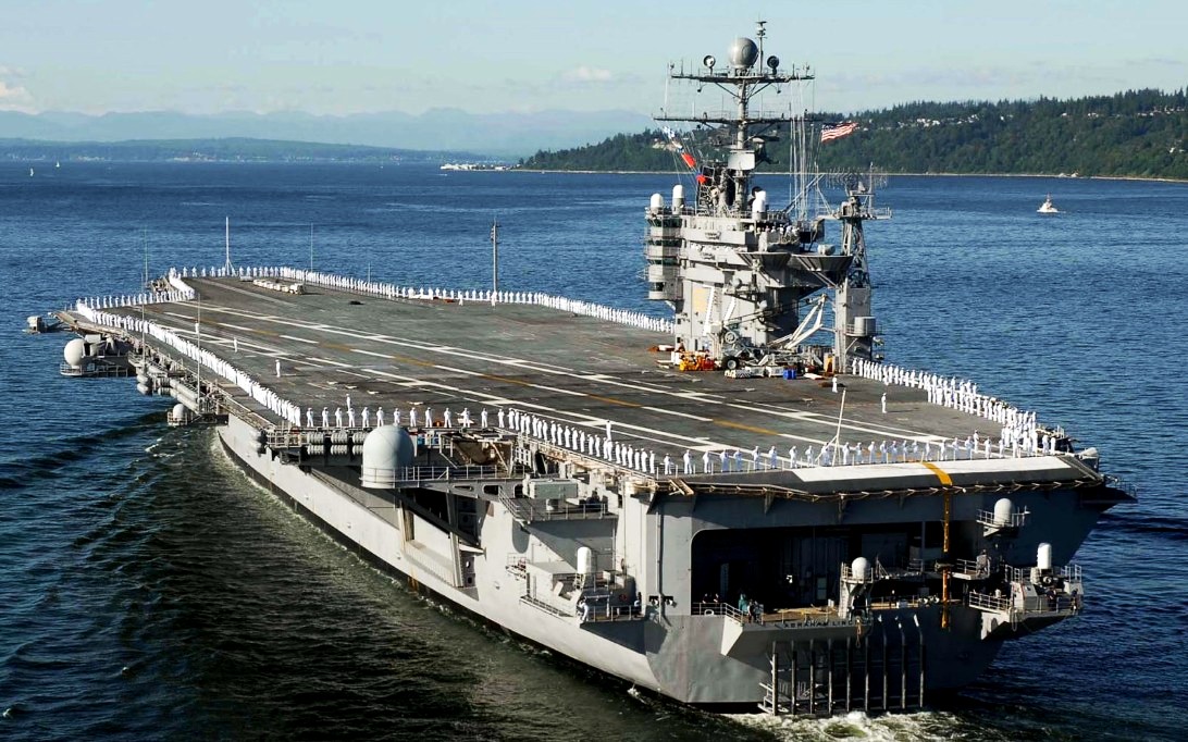 Uss Abraham Lincoln Ship Supercarrier Wallpaper - Guided Missile Destroyer - HD Wallpaper 