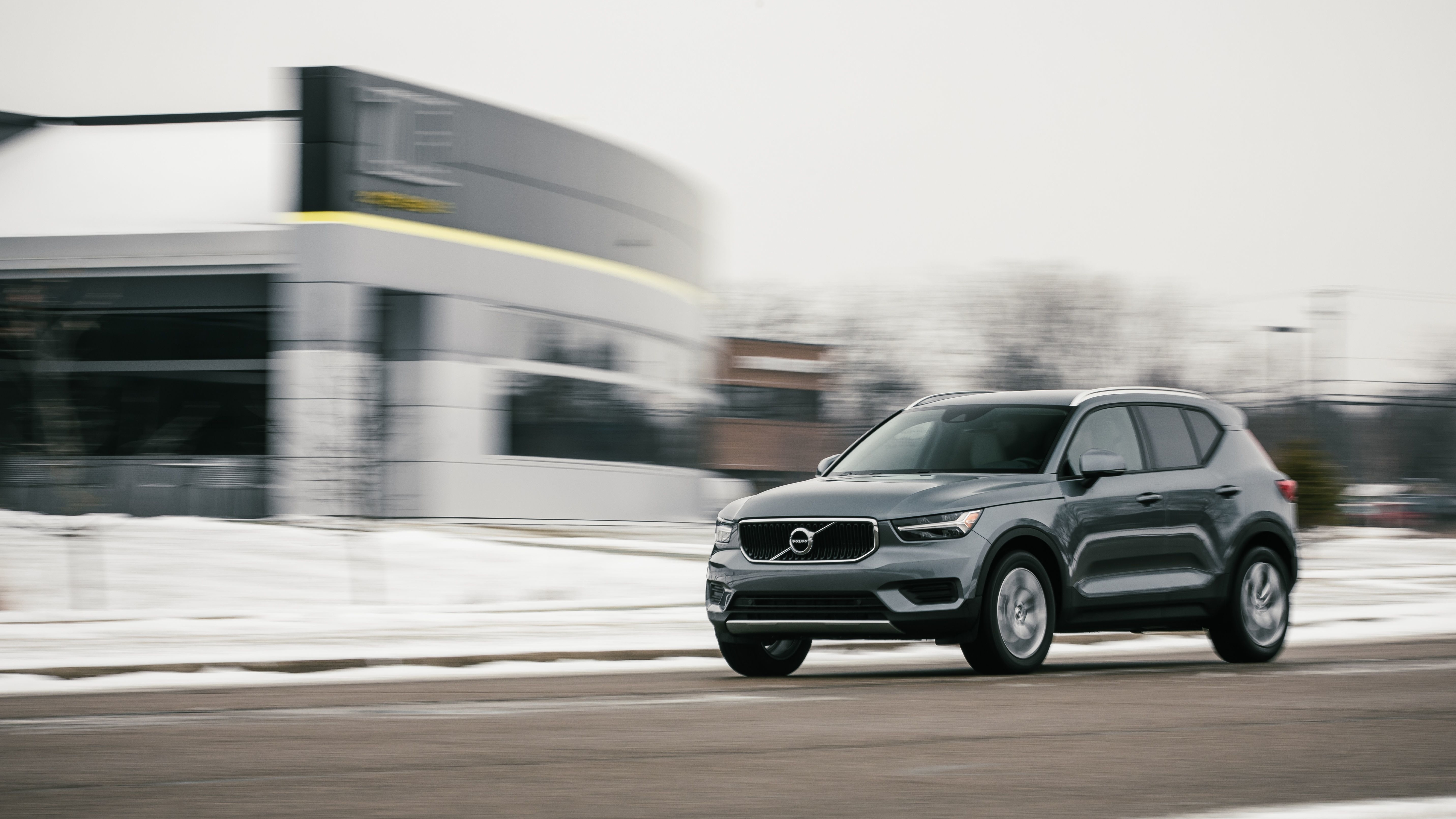 Volvo Xc40 T4 Momentum - HD Wallpaper 