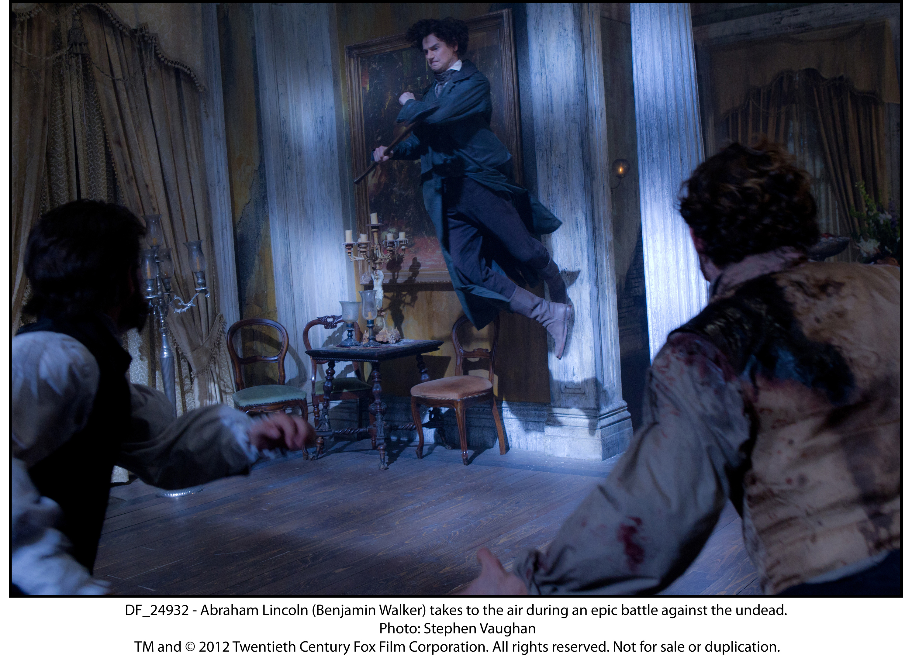 Abe Lincoln Vampire Hunter Art 3000x2211 Wallpaper Teahub Io