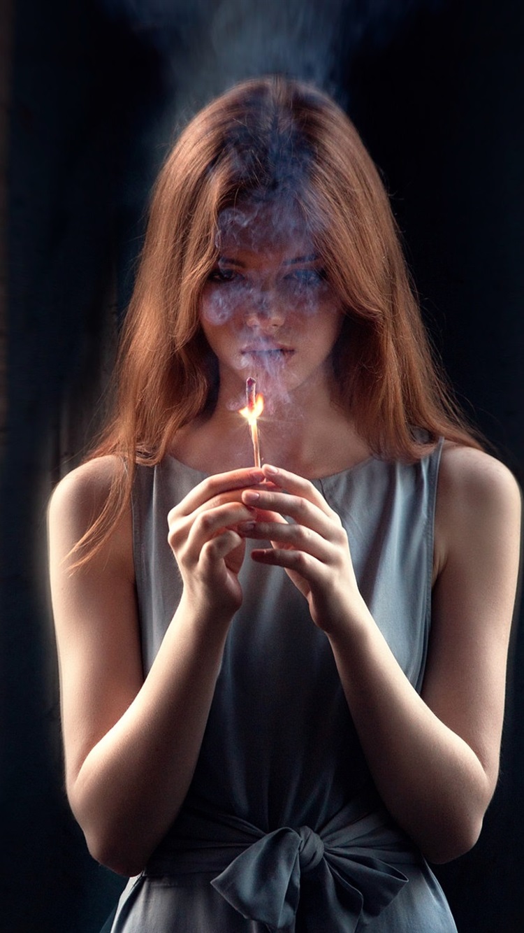 Iphone Wallpaper Girl Last Hope, Match, Fire, Smoke - Smoke Girl Wallpaper Iphone - HD Wallpaper 