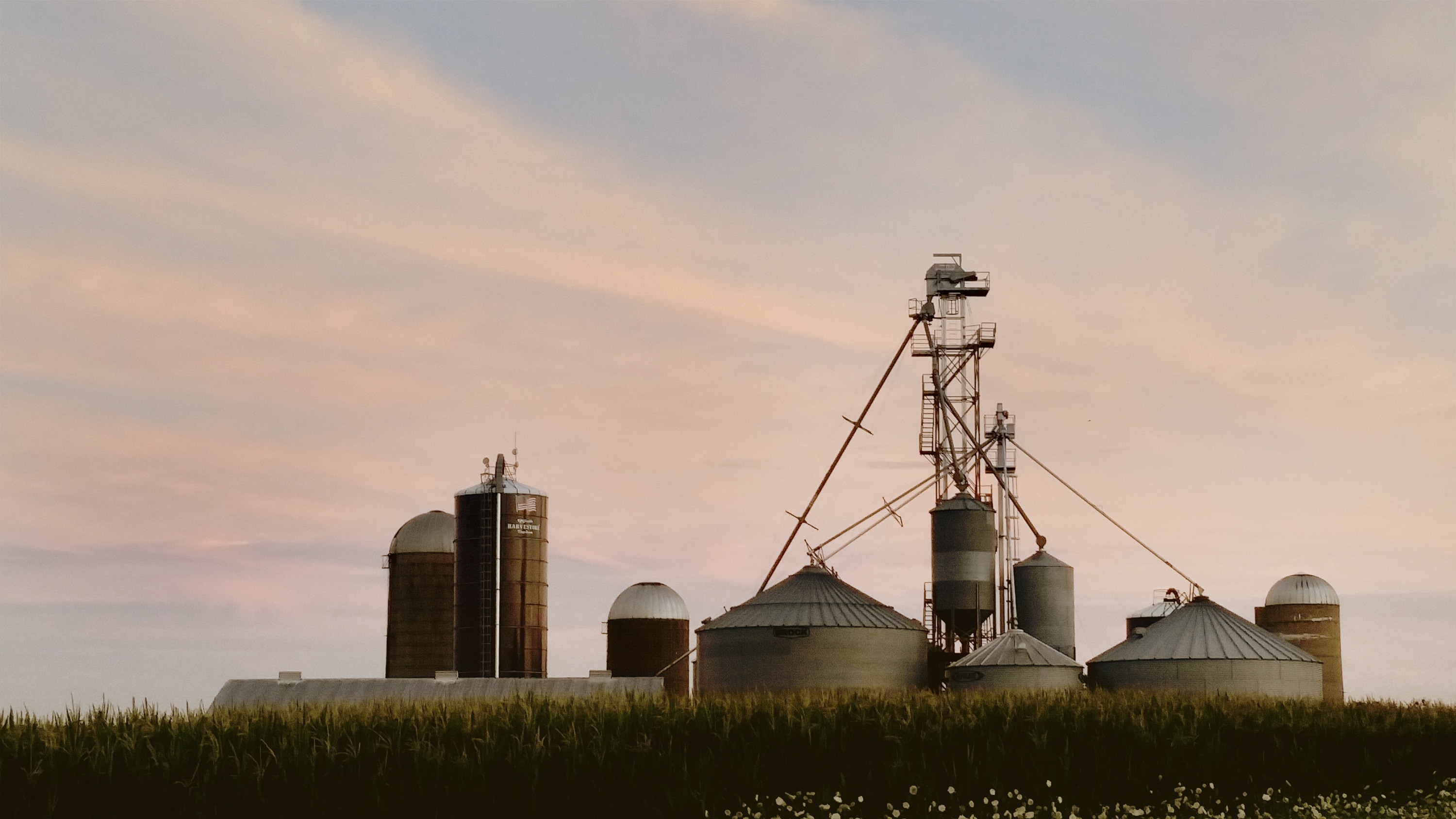 Oil Rig Station - Farm - HD Wallpaper 