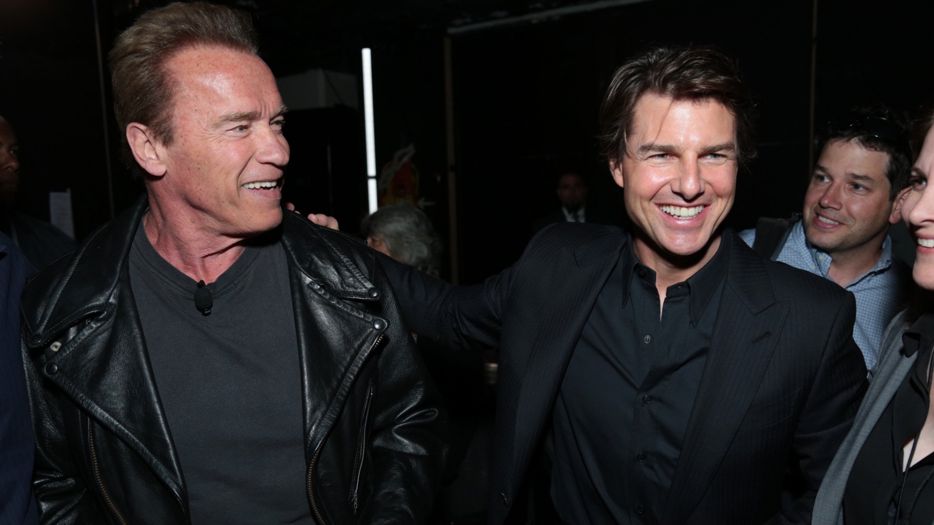 Wallpaper Arnold Schwarzenegger Leather Jacket Tom - Arnold Schwarzenegger - HD Wallpaper 