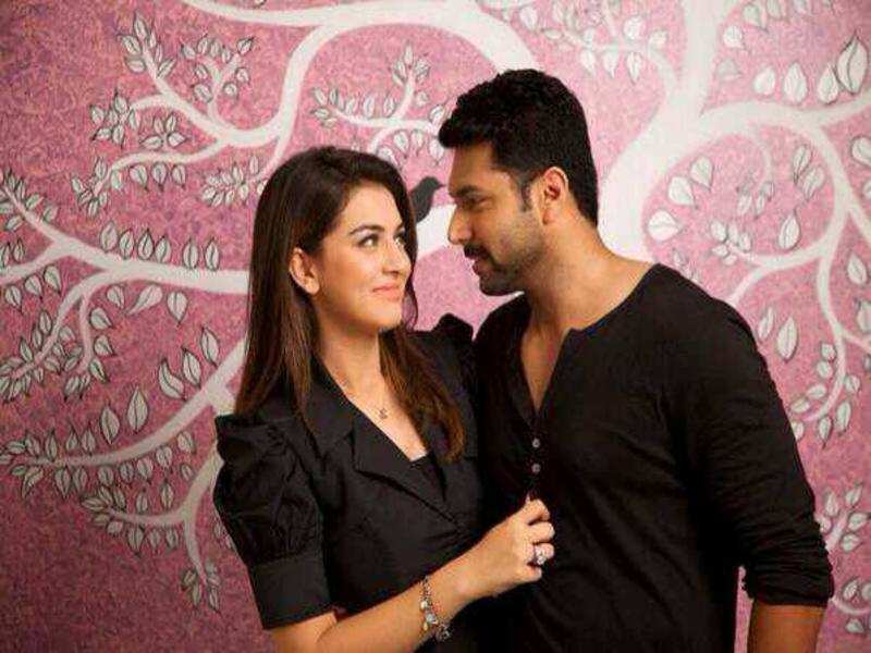 Romeo Juliet To Be Remade In Hindi - Jayam Ravi Hansika Romeo Juliet - HD Wallpaper 