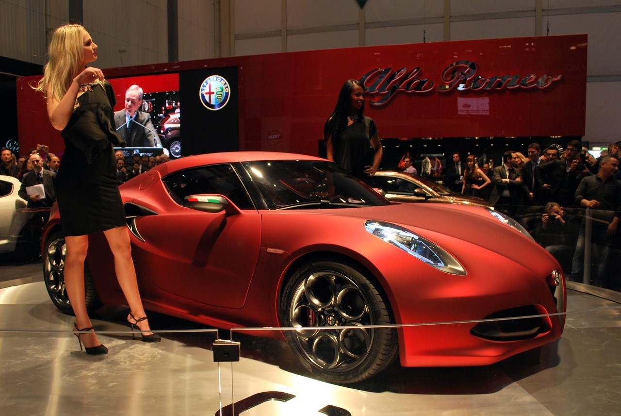 Women Alfa Romeo Concept Art Red Cars 4c Wallpaper - Alfa Romeo 4c Concept 2011 - HD Wallpaper 