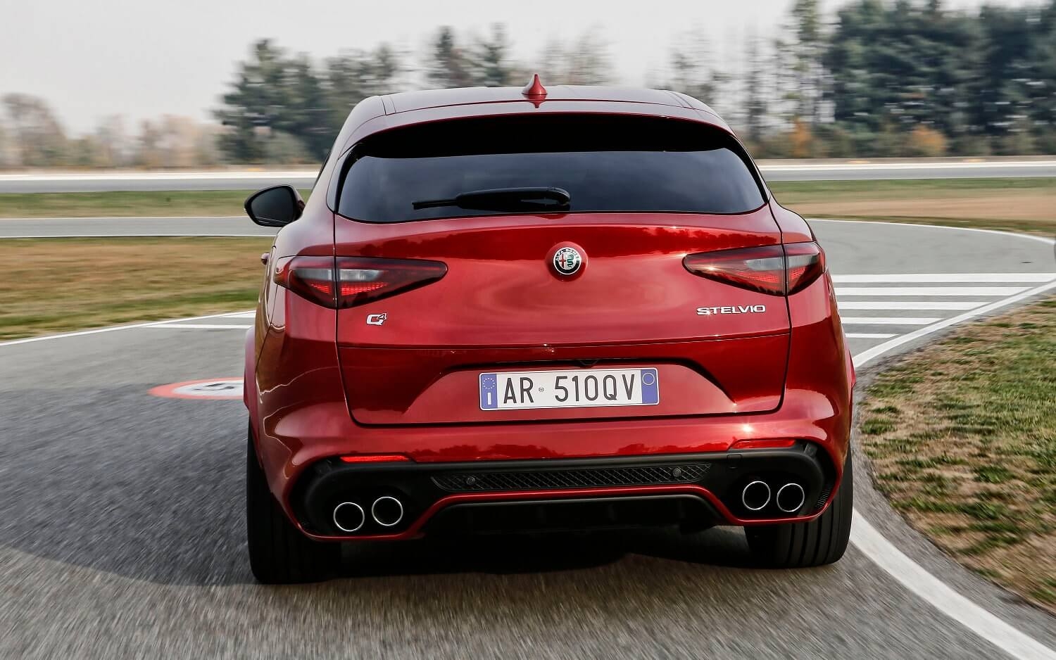 Best 2019 Alfa Romeo Giulietta Interior Hd Wallpaper - Alfa Romeo Stelvio Back - HD Wallpaper 