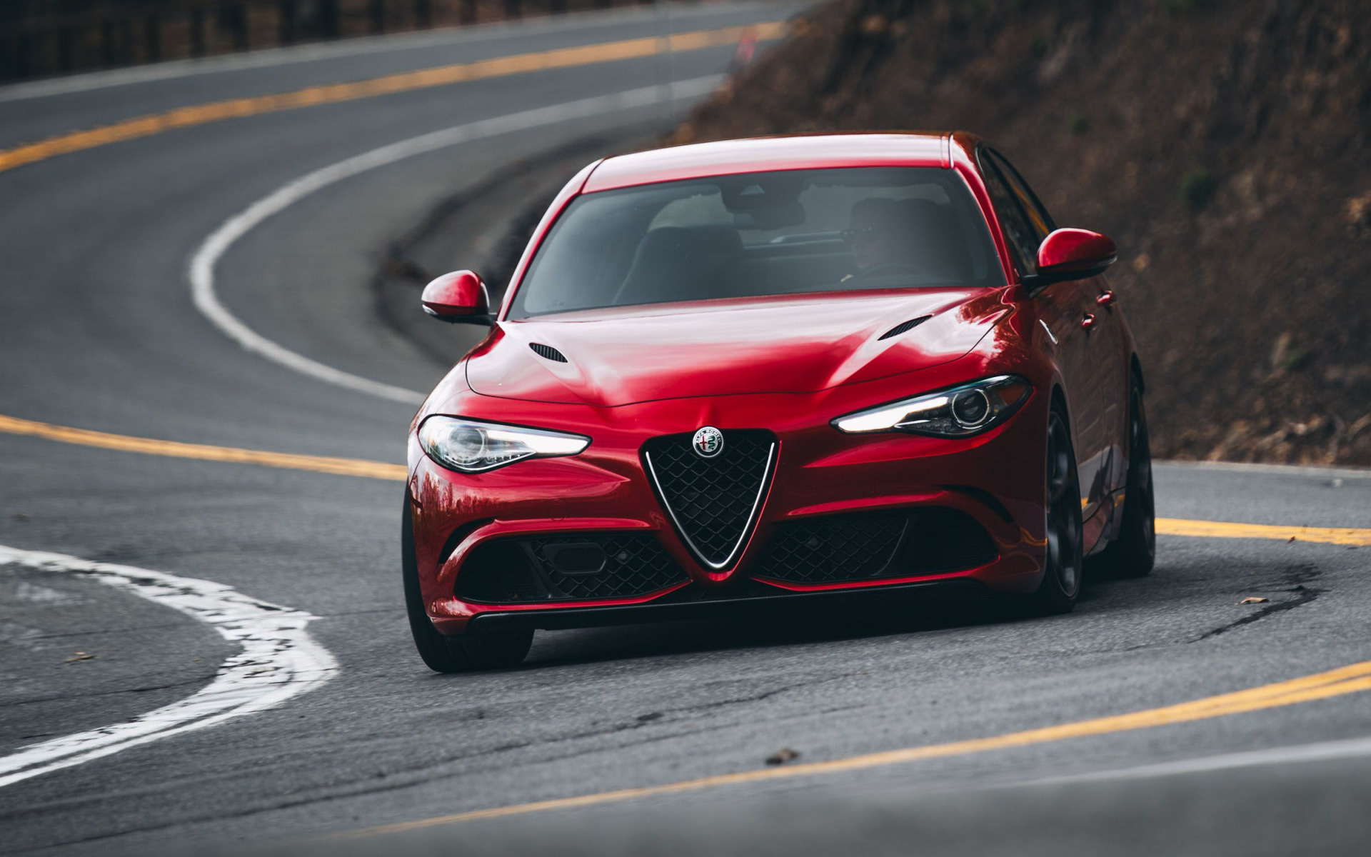 Alfa Romeo Giulia, Front View, Exterior, New Red Giulia, - Alfa Romeo Giulia - HD Wallpaper 