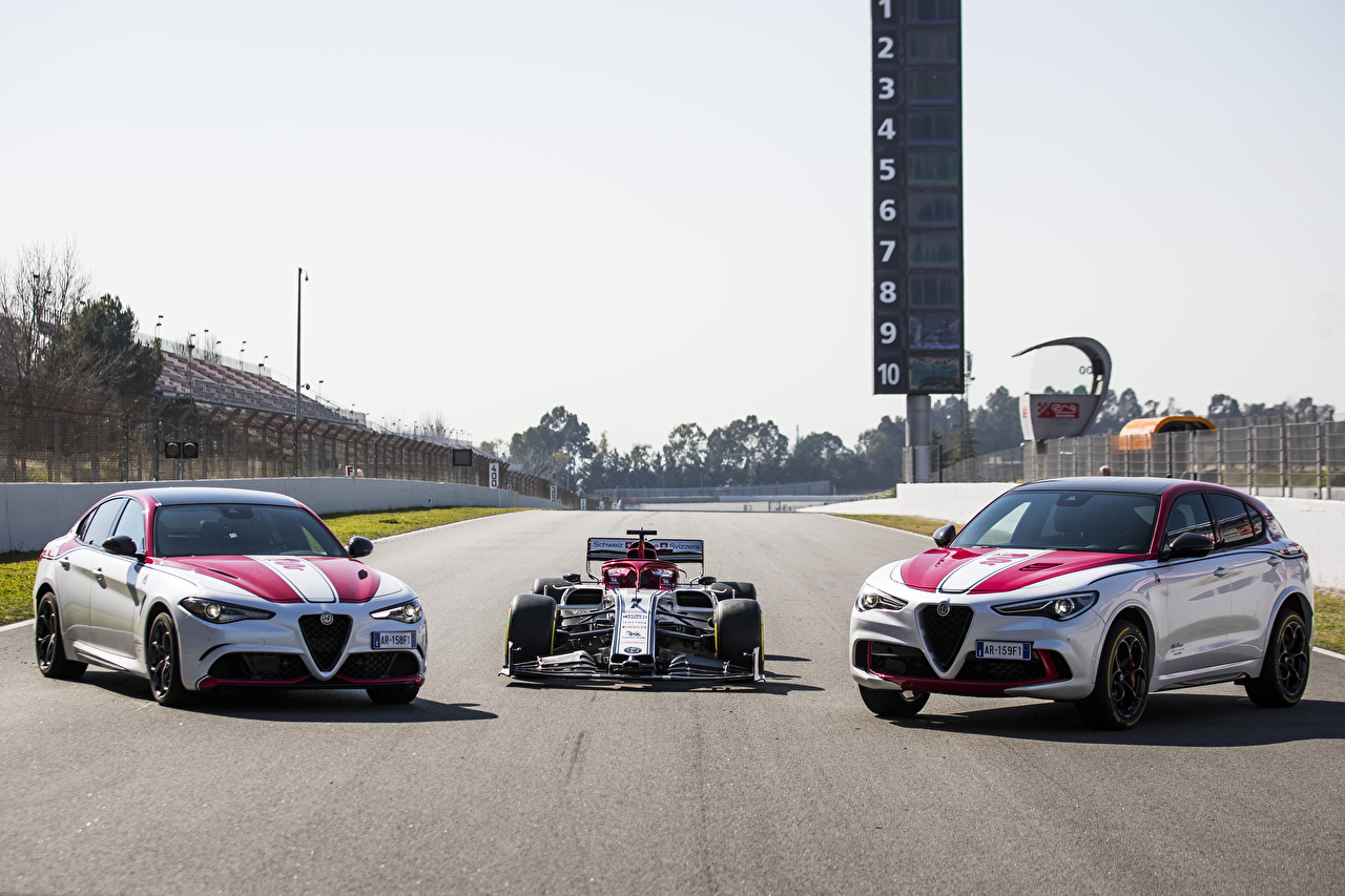 Alfa Romeo Giulia Stelvio Quadrifoglio - HD Wallpaper 