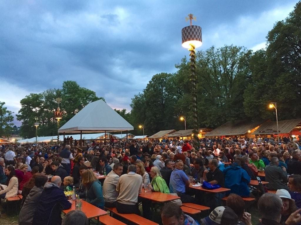 Landshuter Hochzeit, Landshut, Germany - Crowd - HD Wallpaper 
